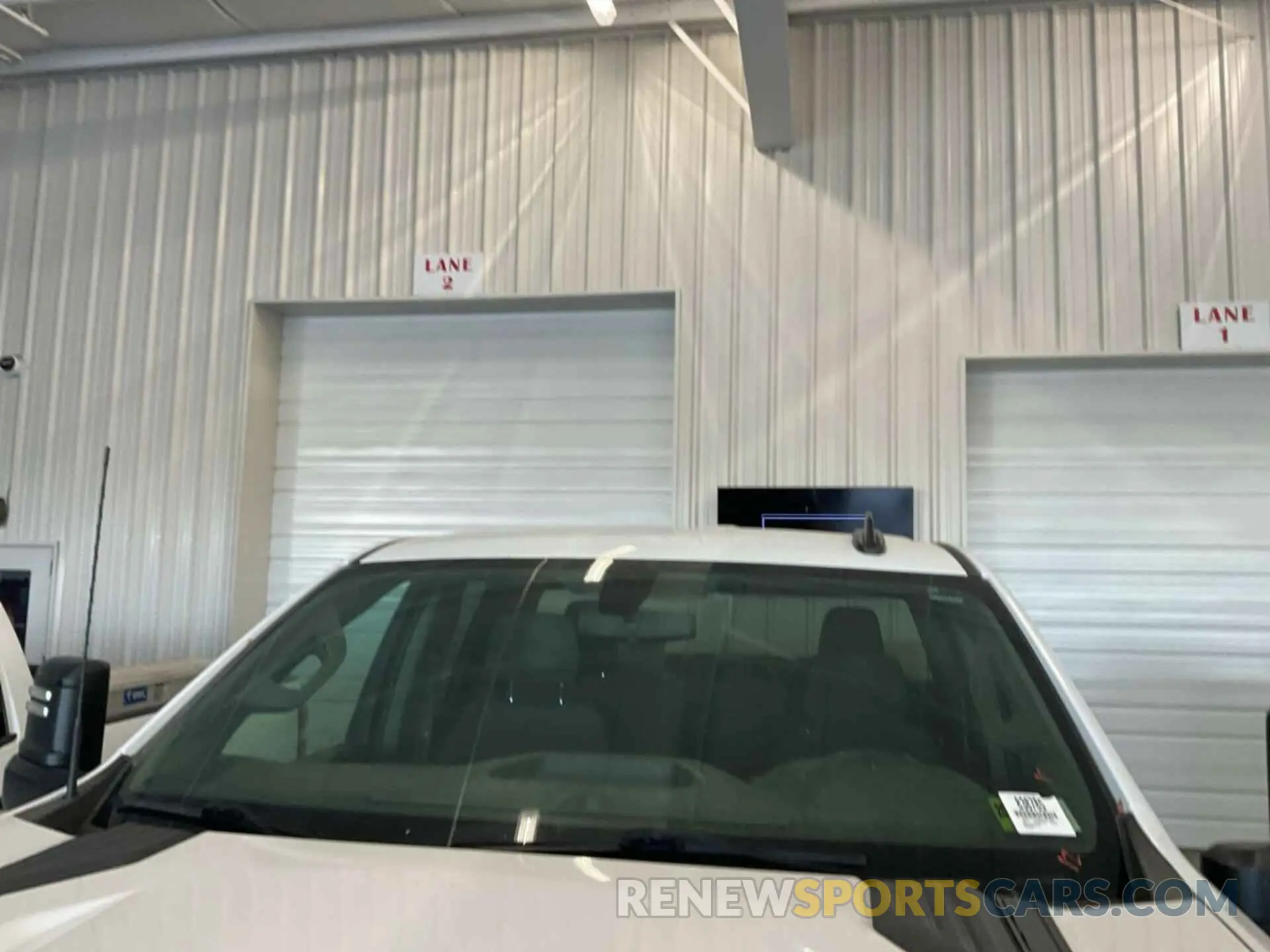 1 Photograph of a damaged car 1GC5YLE75MF280006 CHEVROLET SILVERADO 2021