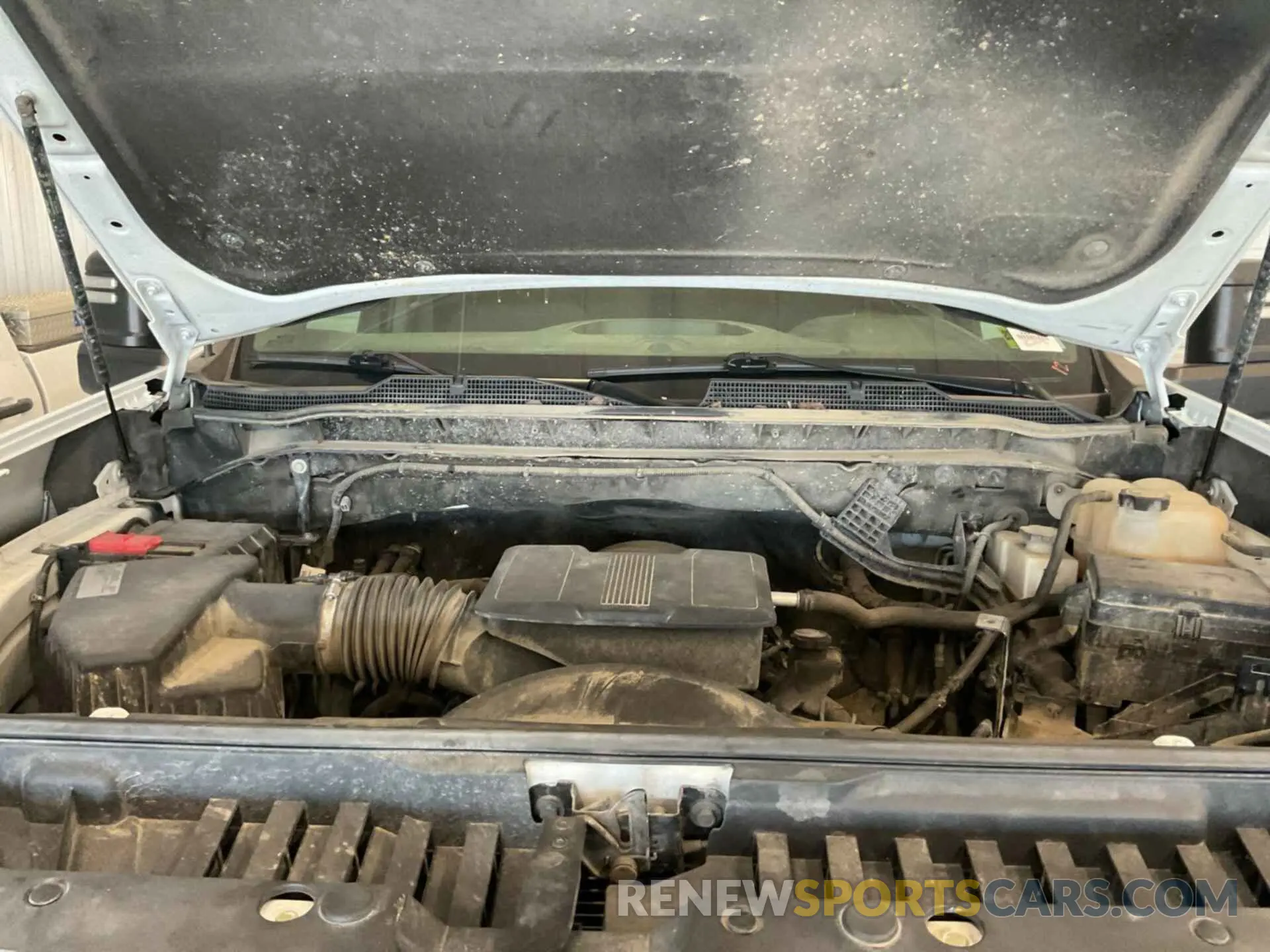 16 Photograph of a damaged car 1GC5YLE75MF280006 CHEVROLET SILVERADO 2021