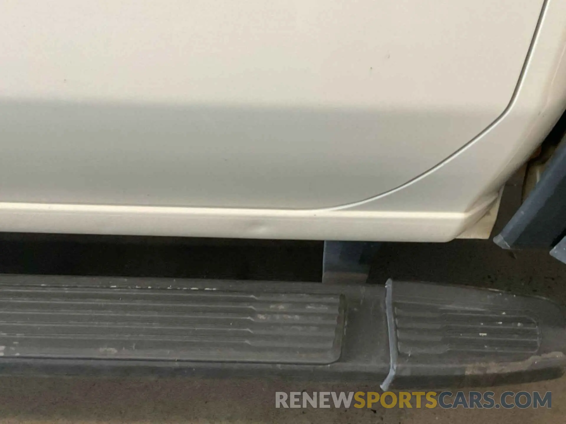 25 Photograph of a damaged car 1GC5YLE75MF280006 CHEVROLET SILVERADO 2021