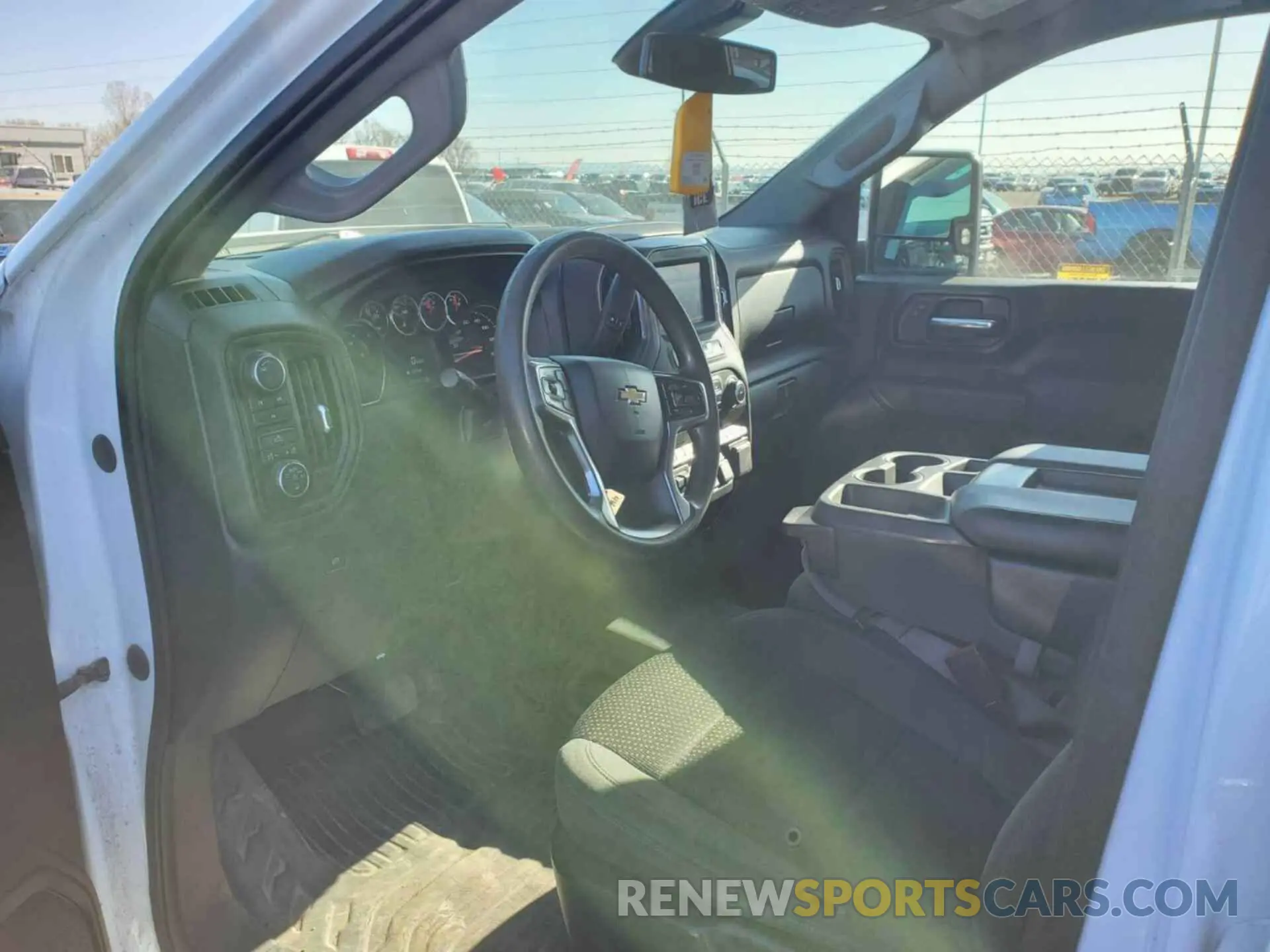 16 Photograph of a damaged car 1GC5YSEY4MF283756 CHEVROLET SILVERADO 2021