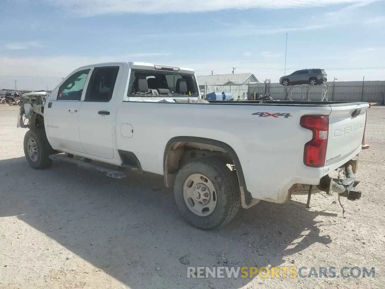 2 Photograph of a damaged car 1GC5YLE7XNF243194 CHEVROLET SILVERADO 2022