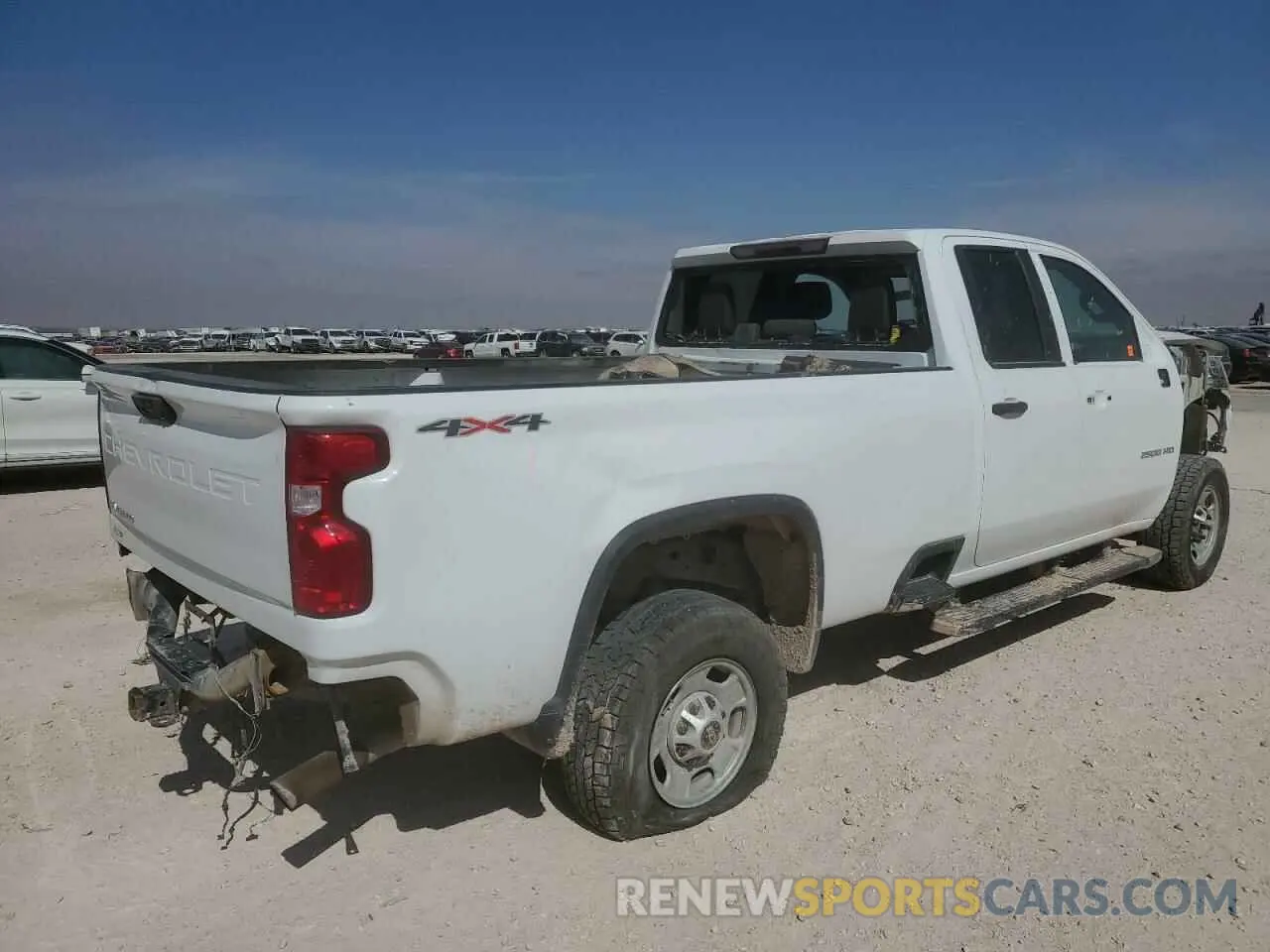 3 Photograph of a damaged car 1GC5YLE7XNF243194 CHEVROLET SILVERADO 2022