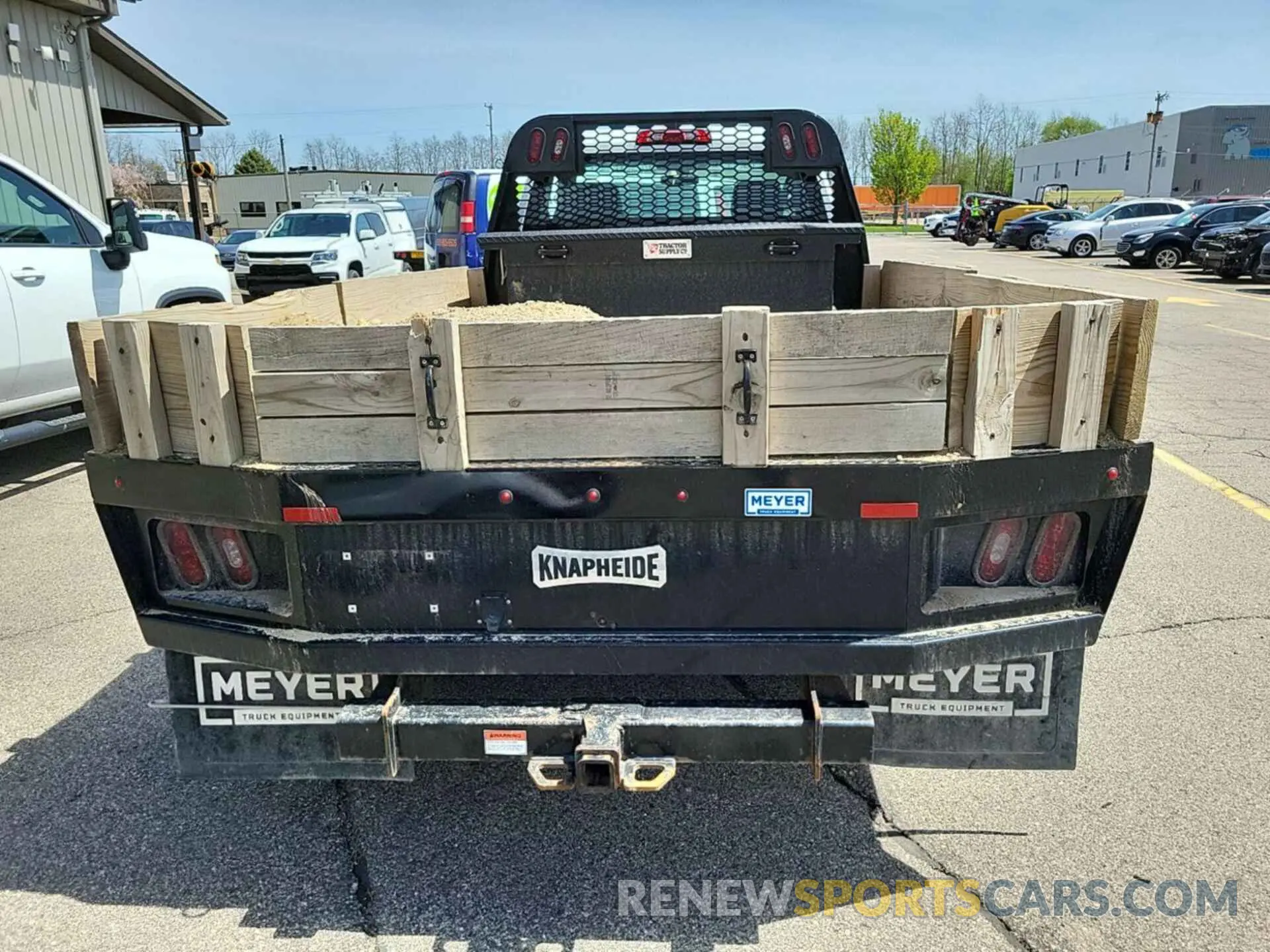 18 Photograph of a damaged car 1GB3YSE71PF217866 CHEVROLET SILVERADO 2023