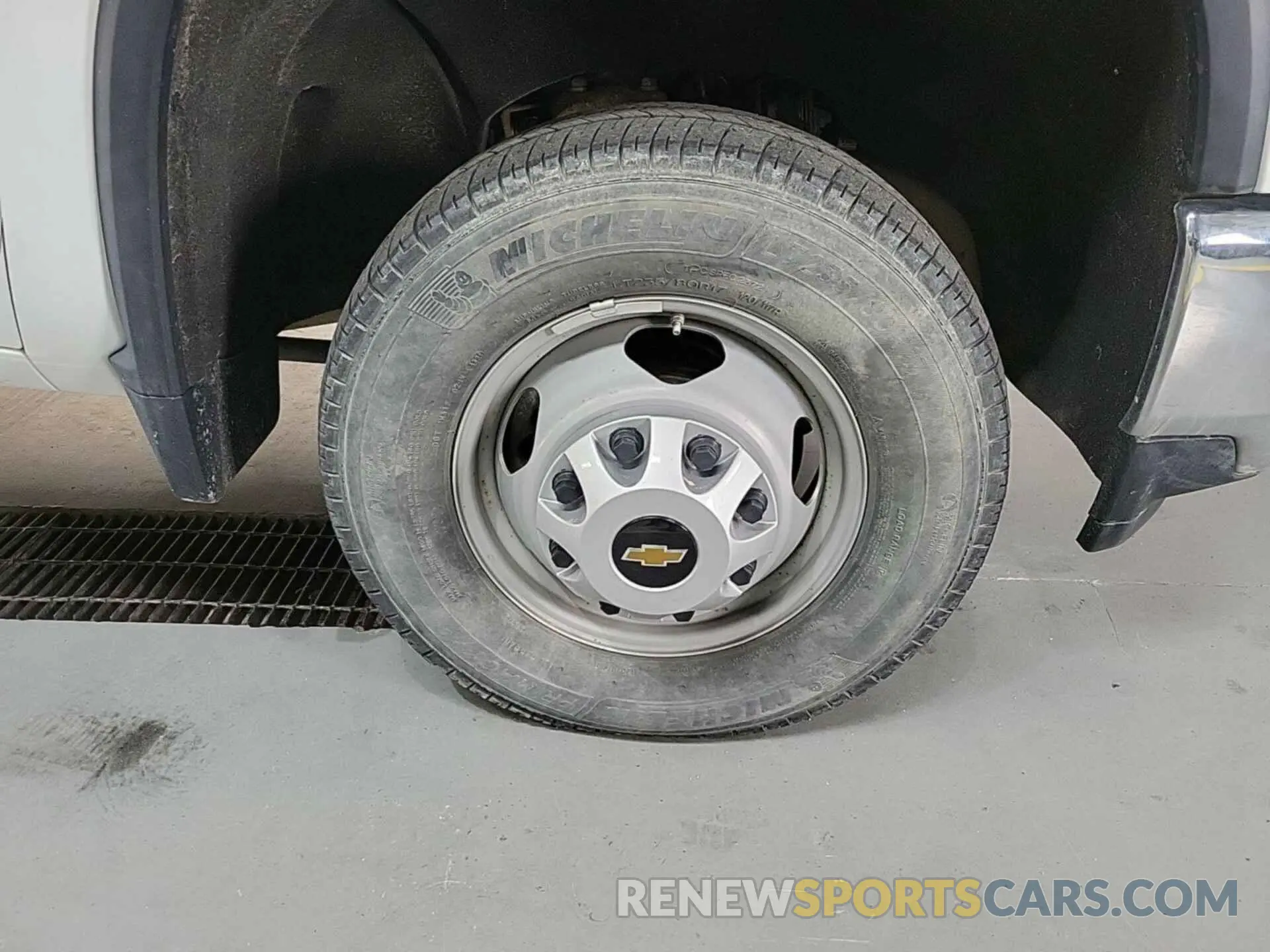 11 Фотография поврежденного автомобиля 1GB3YSE75PF217255 CHEVROLET SILVERADO 2023