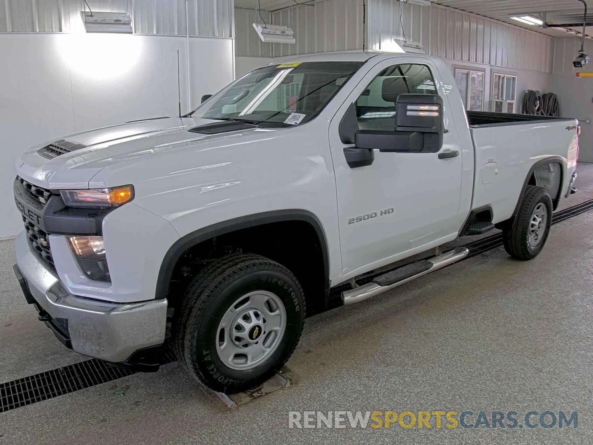 5 Фотография поврежденного автомобиля 1GC3YLE73PF245122 CHEVROLET SILVERADO 2023