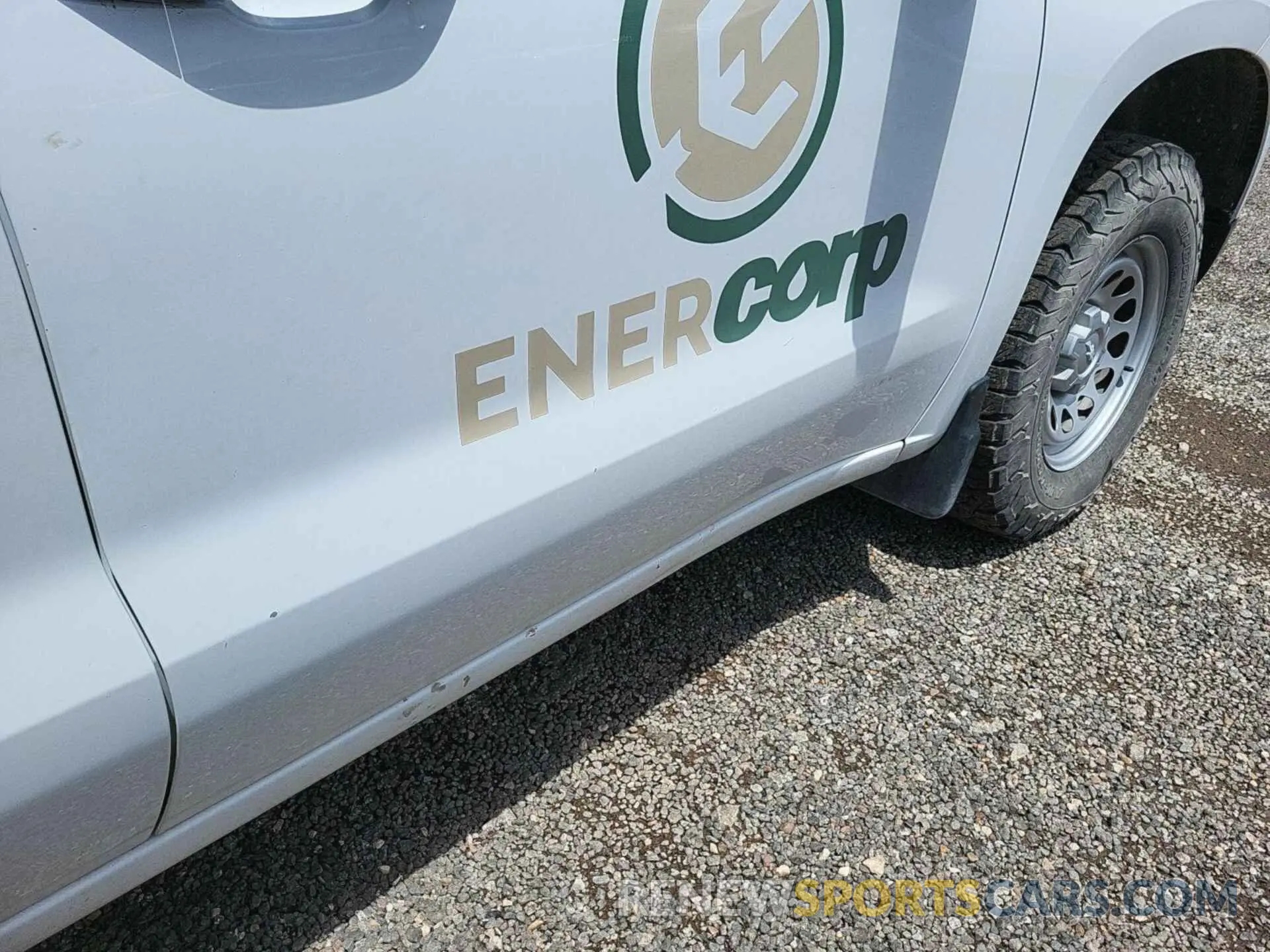 2 Photograph of a damaged car 3GCPDAEK4PG112034 CHEVROLET SILVERADO 2023