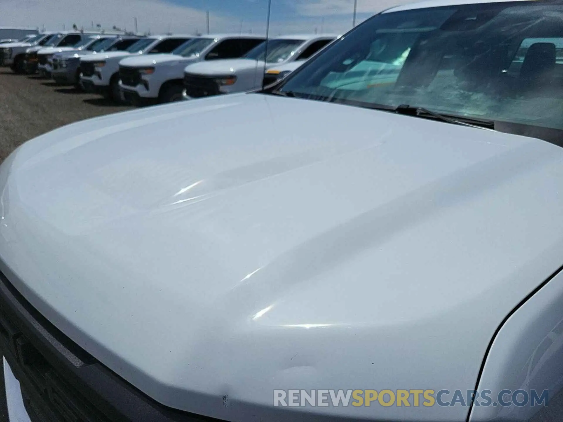 5 Photograph of a damaged car 3GCPDAEK4PG112034 CHEVROLET SILVERADO 2023