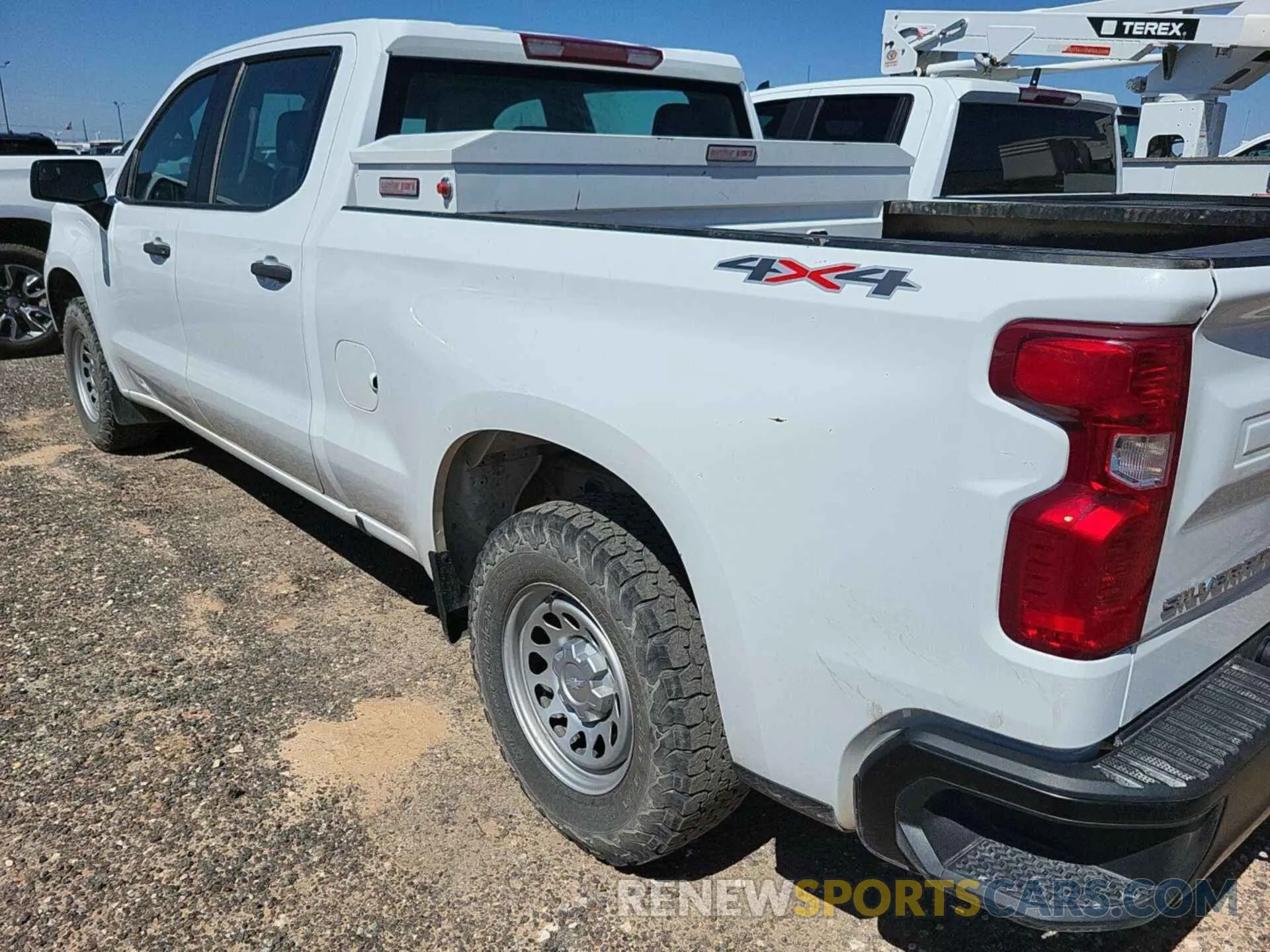 6 Photograph of a damaged car 3GCPDAEK4PG112034 CHEVROLET SILVERADO 2023