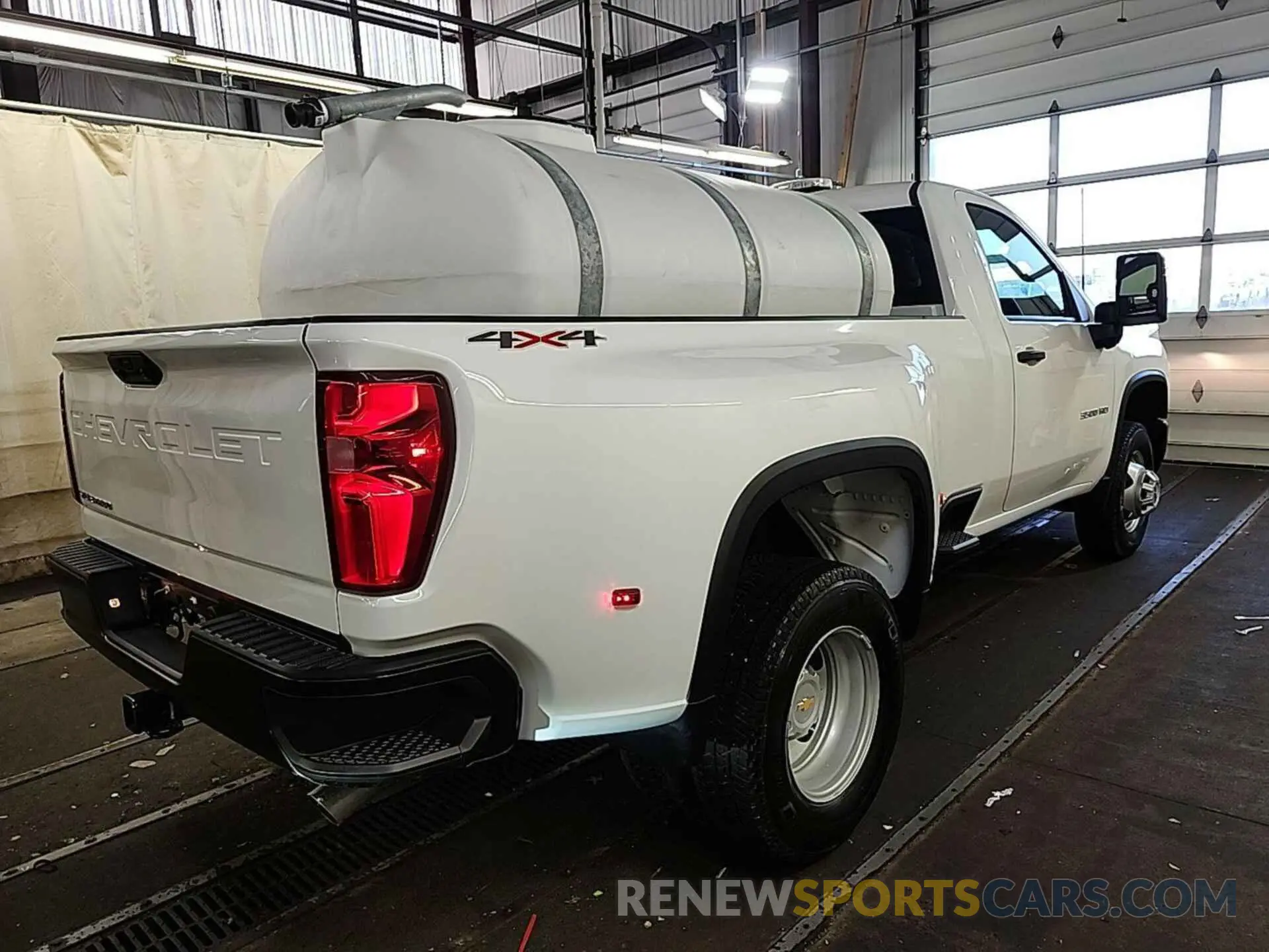 20 Photograph of a damaged car 1GC3YSE74RF320648 CHEVROLET SILVERADO 2024