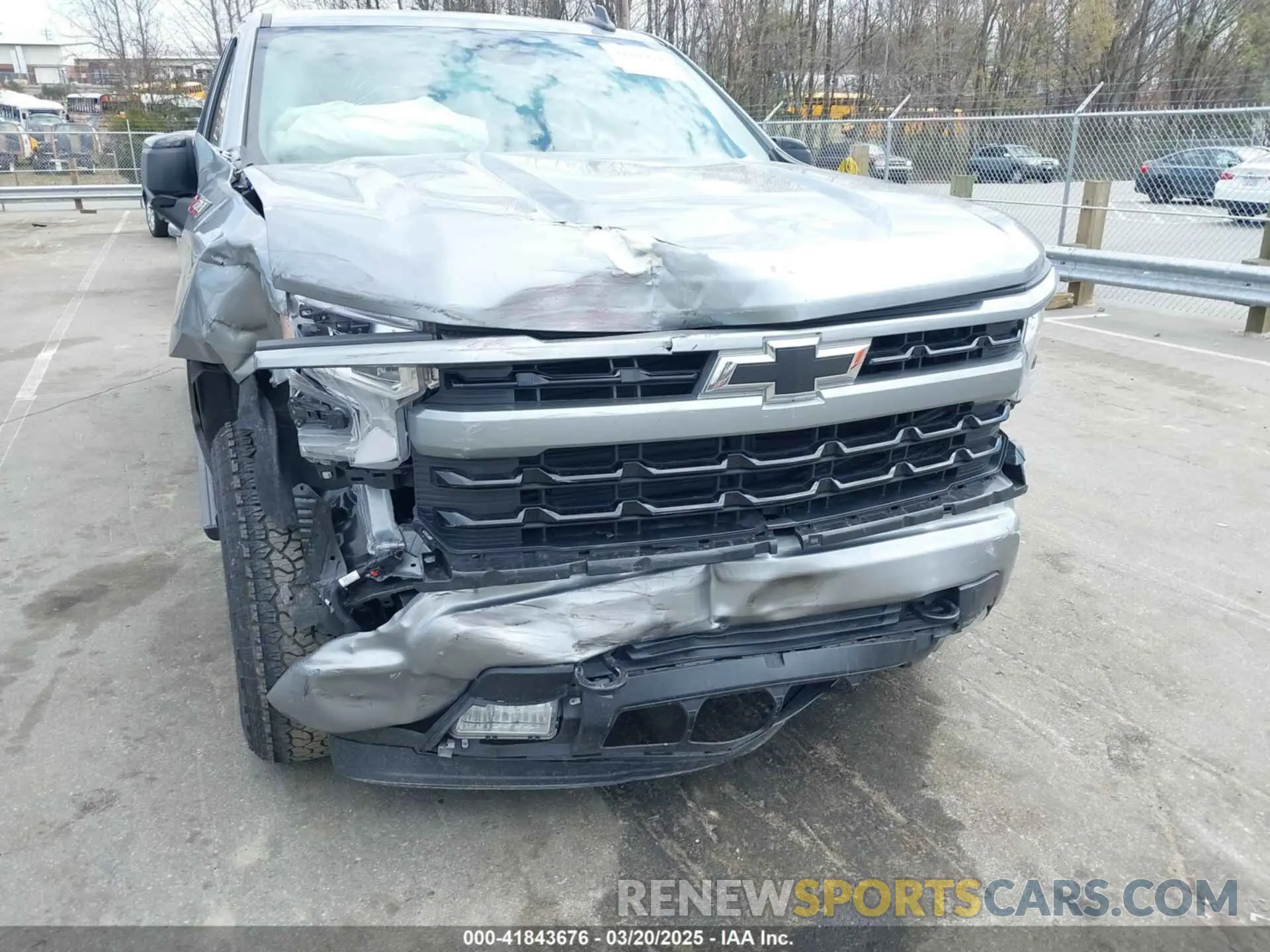 6 Фотография поврежденного автомобиля 2GCUDEED1R1247768 CHEVROLET SILVERADO 2024
