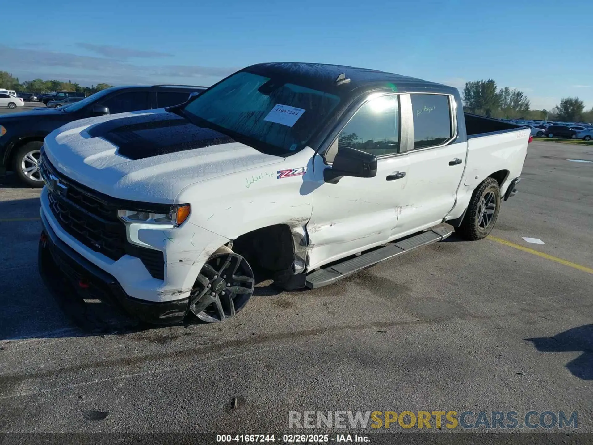 2 Photograph of a damaged car 3GCUDFED4RG268188 CHEVROLET SILVERADO 2024