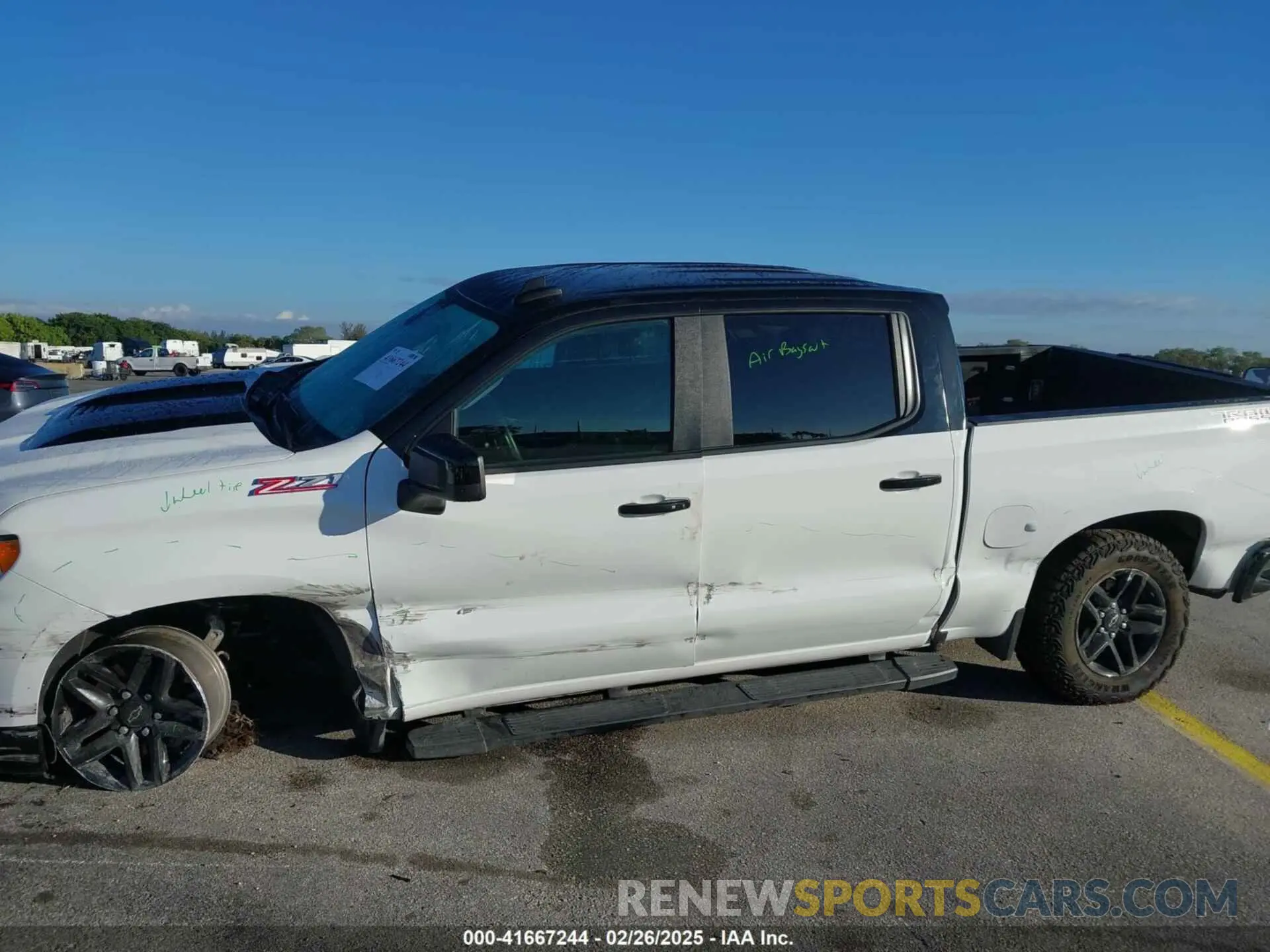 6 Photograph of a damaged car 3GCUDFED4RG268188 CHEVROLET SILVERADO 2024