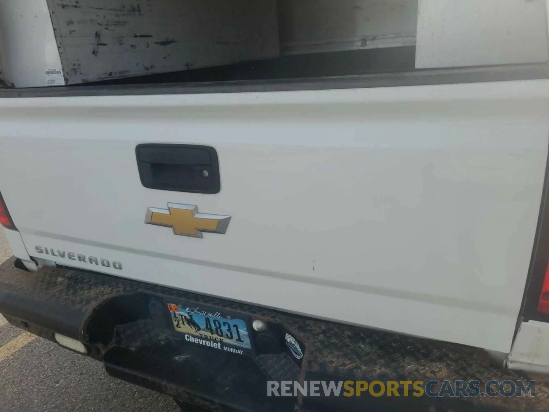 10 Photograph of a damaged car 1GC1KREG1KF256463 CHEVROLET SILVERADO 2500HD 2019