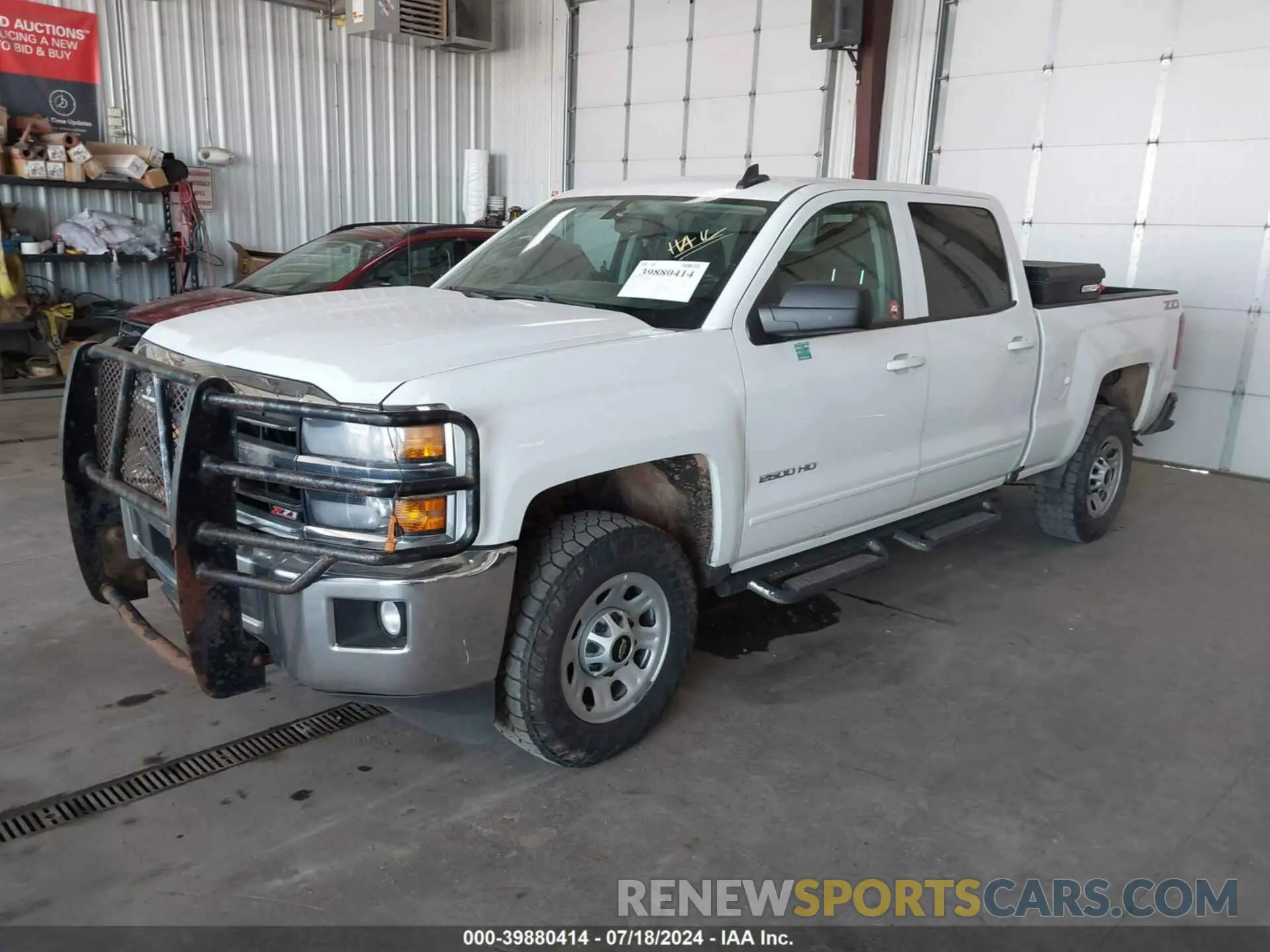 2 Photograph of a damaged car 1GC1KSEG3KF137272 CHEVROLET SILVERADO 2500HD 2019