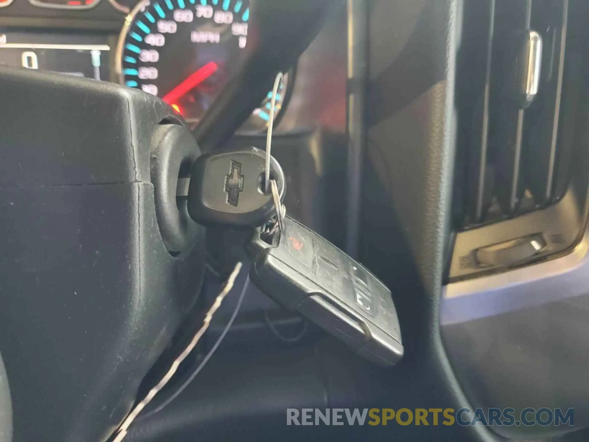 10 Photograph of a damaged car 1GC1KSEG4KF189638 CHEVROLET SILVERADO 2500HD 2019