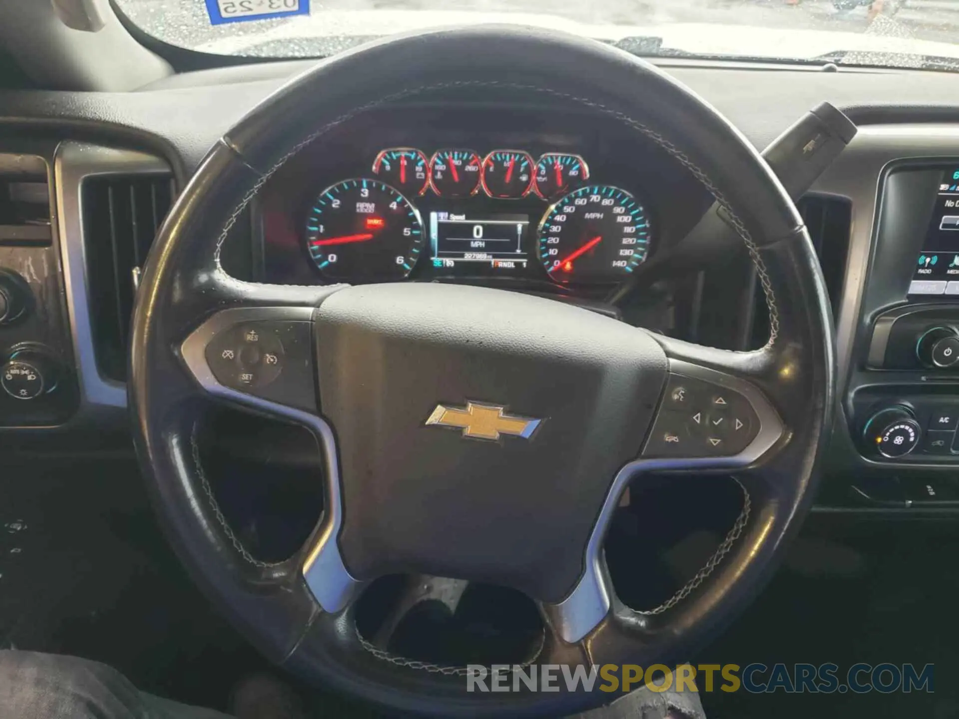 3 Photograph of a damaged car 1GC1KSEG4KF189638 CHEVROLET SILVERADO 2500HD 2019