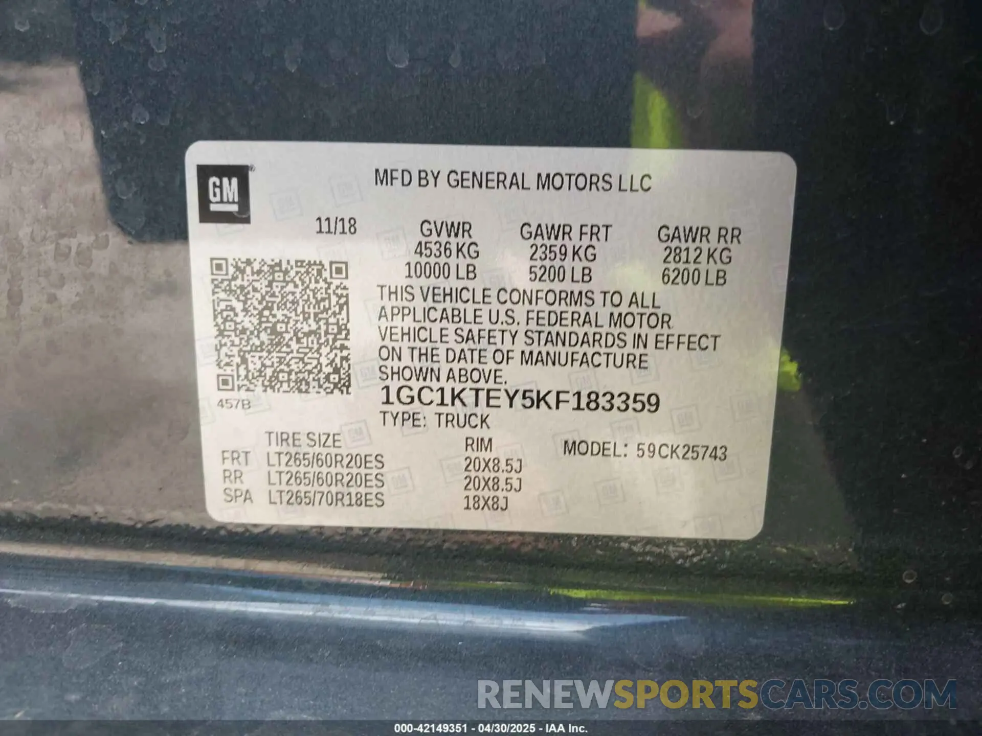 9 Photograph of a damaged car 1GC1KTEY5KF183359 CHEVROLET SILVERADO 2500HD 2019