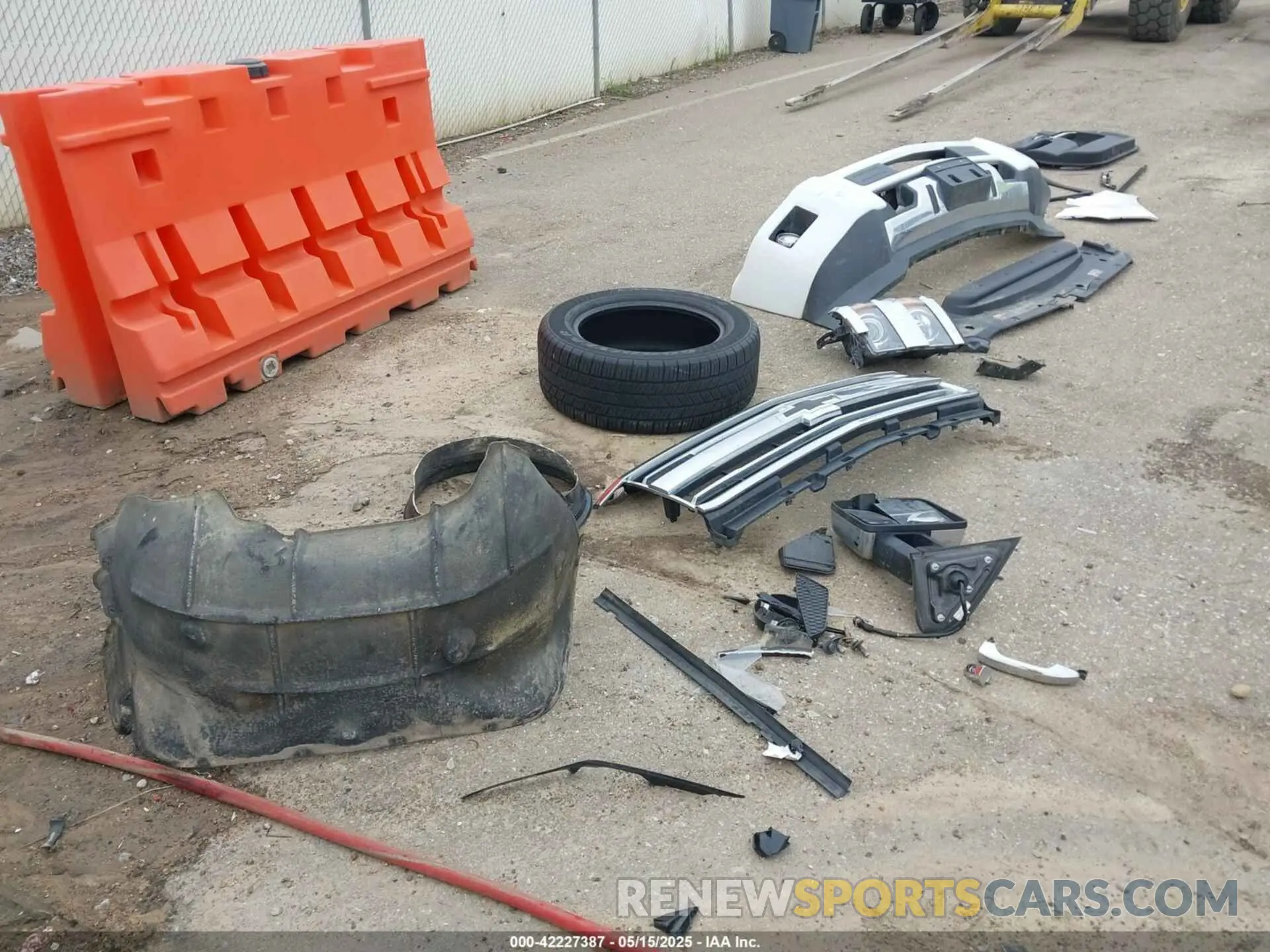 21 Photograph of a damaged car 1GC1KUEY2KF182465 CHEVROLET SILVERADO 2500HD 2019