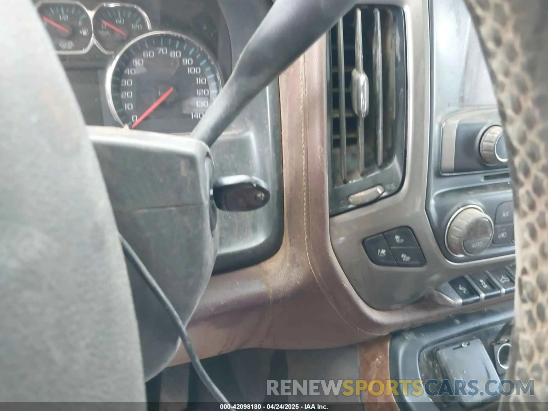 11 Photograph of a damaged car 1GC1KUEY3KF245654 CHEVROLET SILVERADO 2500HD 2019