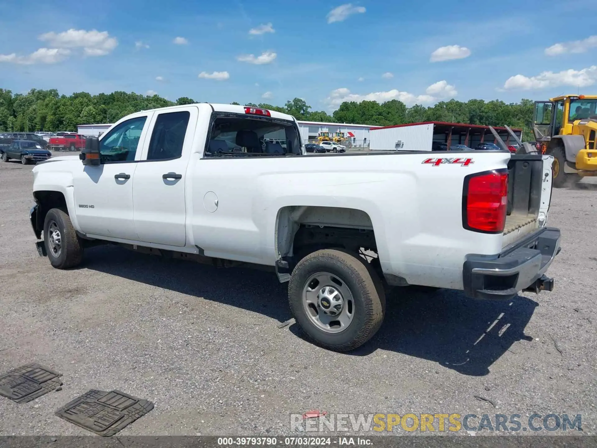 3 Photograph of a damaged car 2GB2CREG5K1232910 CHEVROLET SILVERADO 2500HD 2019
