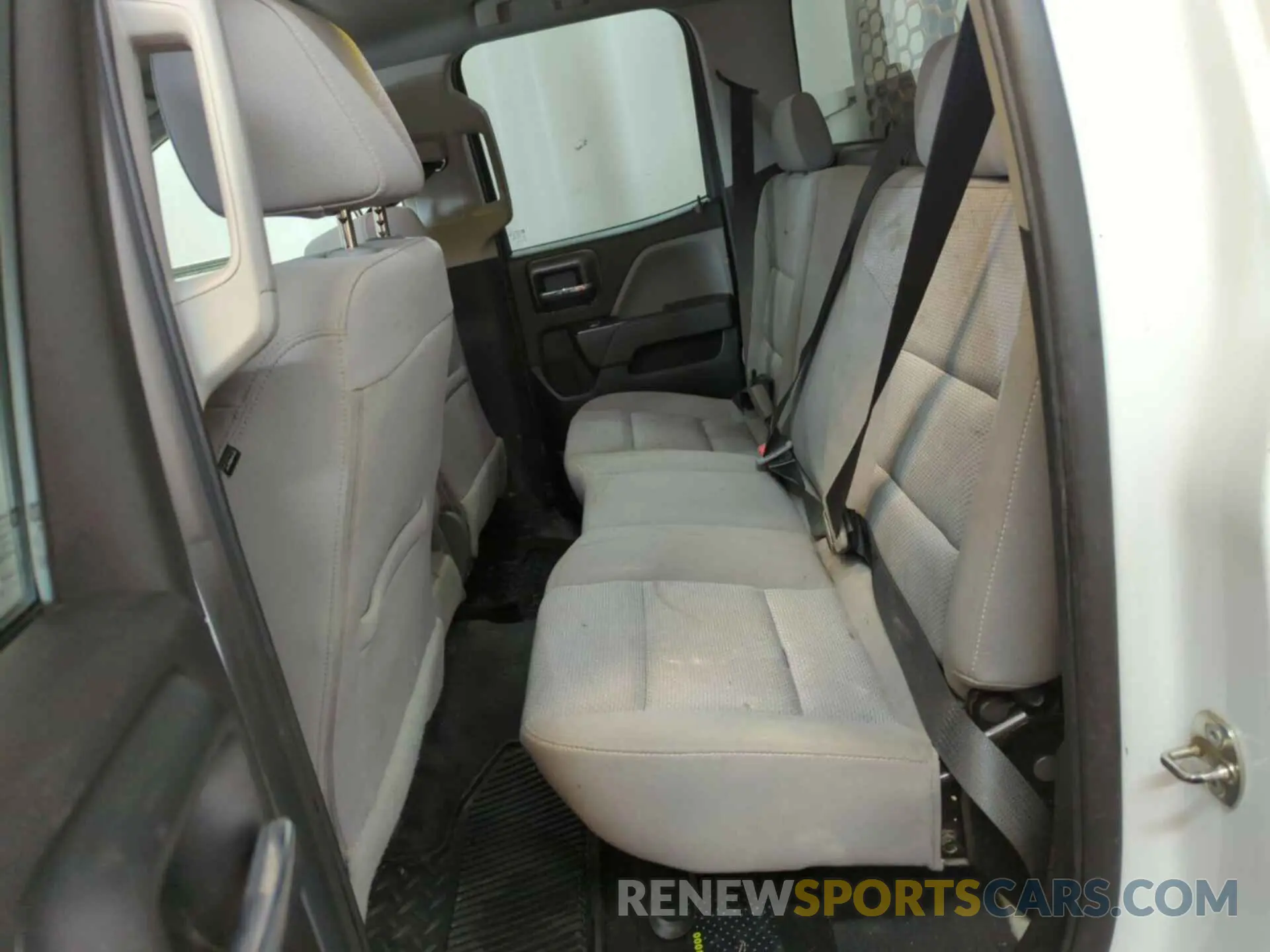 30 Фотография поврежденного автомобиля 2GB2KREG8K1182653 CHEVROLET SILVERADO 2500HD 2019
