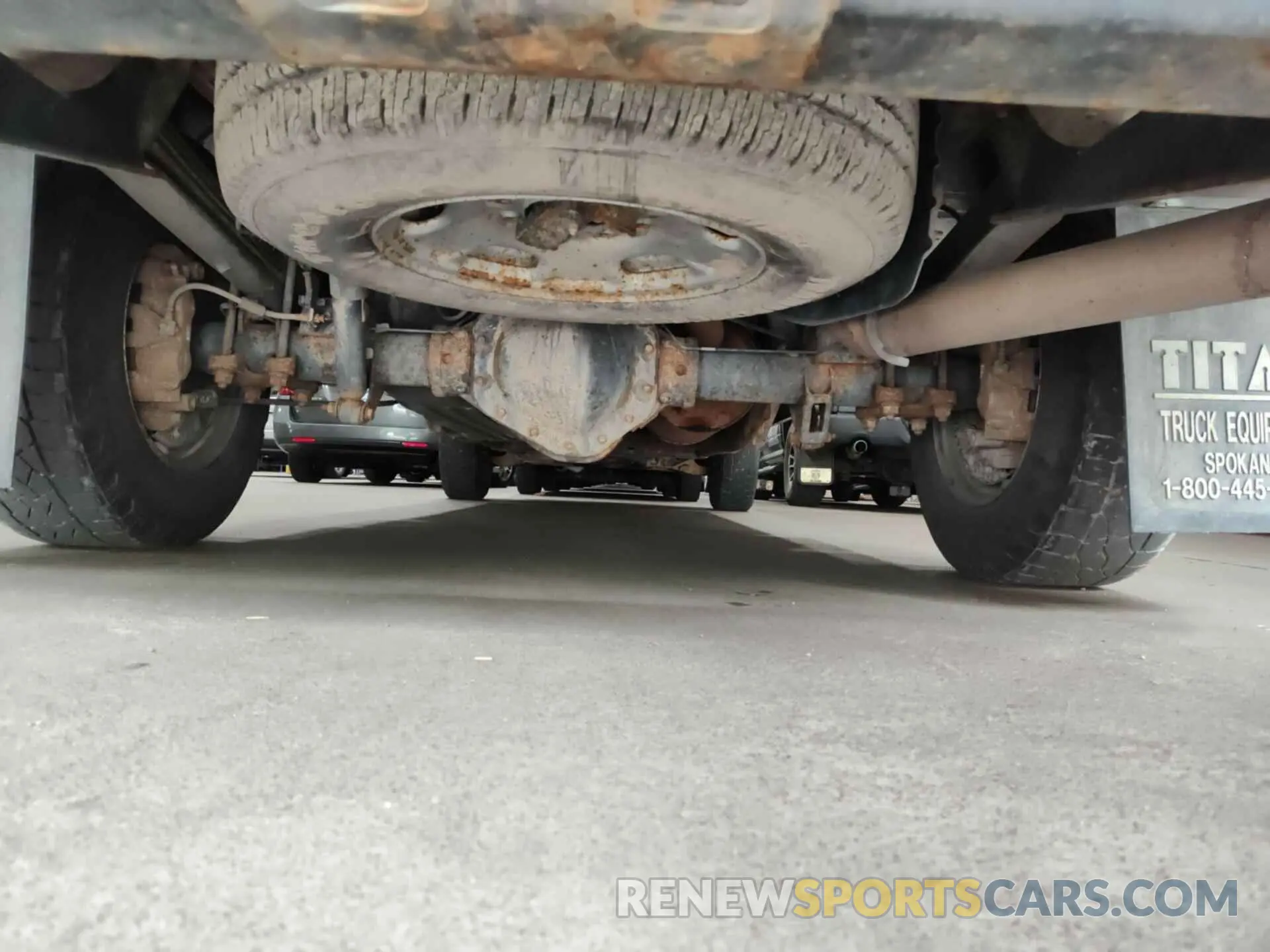 4 Фотография поврежденного автомобиля 2GB2KREG8K1182653 CHEVROLET SILVERADO 2500HD 2019