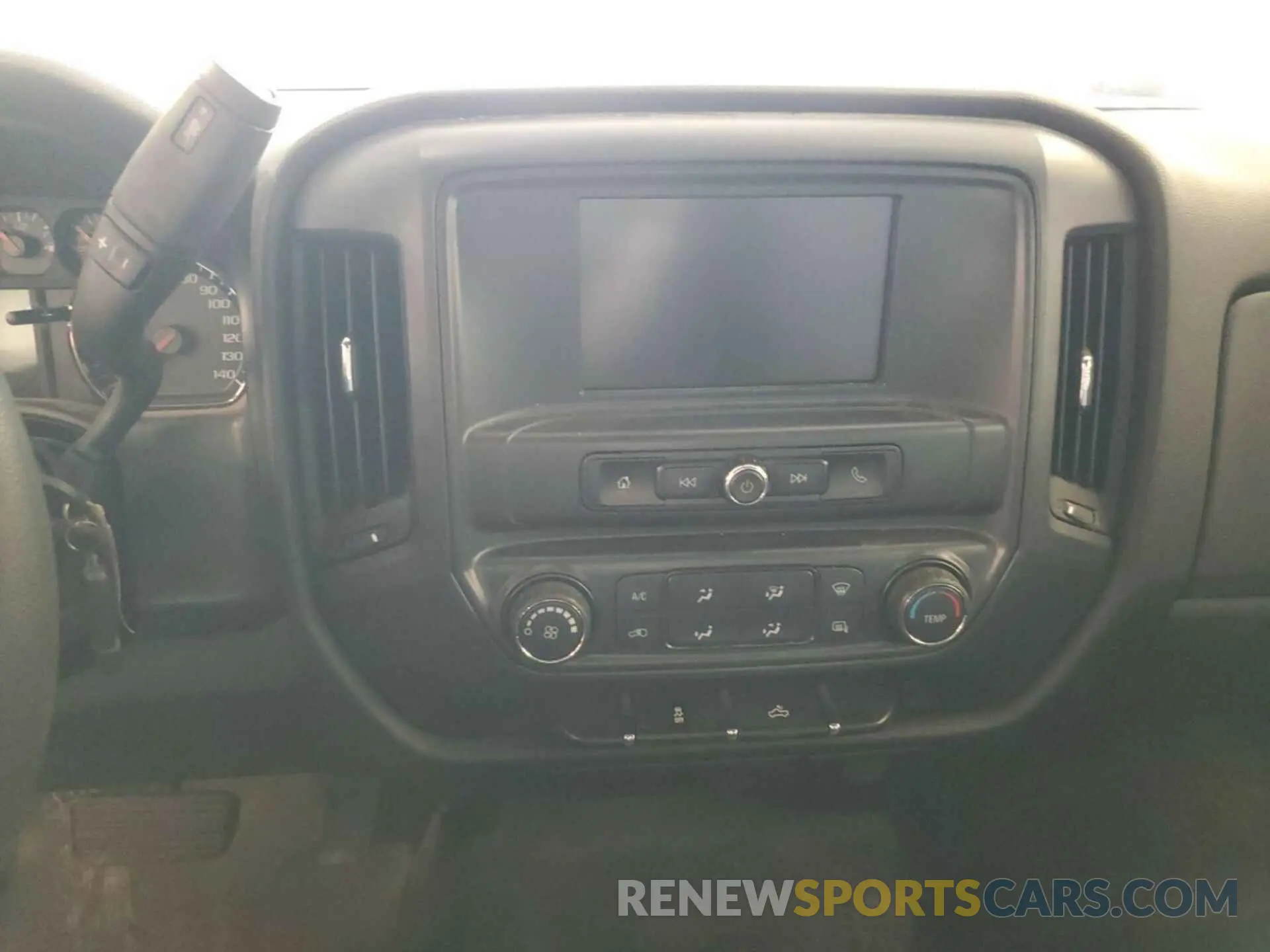 21 Photograph of a damaged car 2GC2CREG2K1181281 CHEVROLET SILVERADO 2500HD 2019