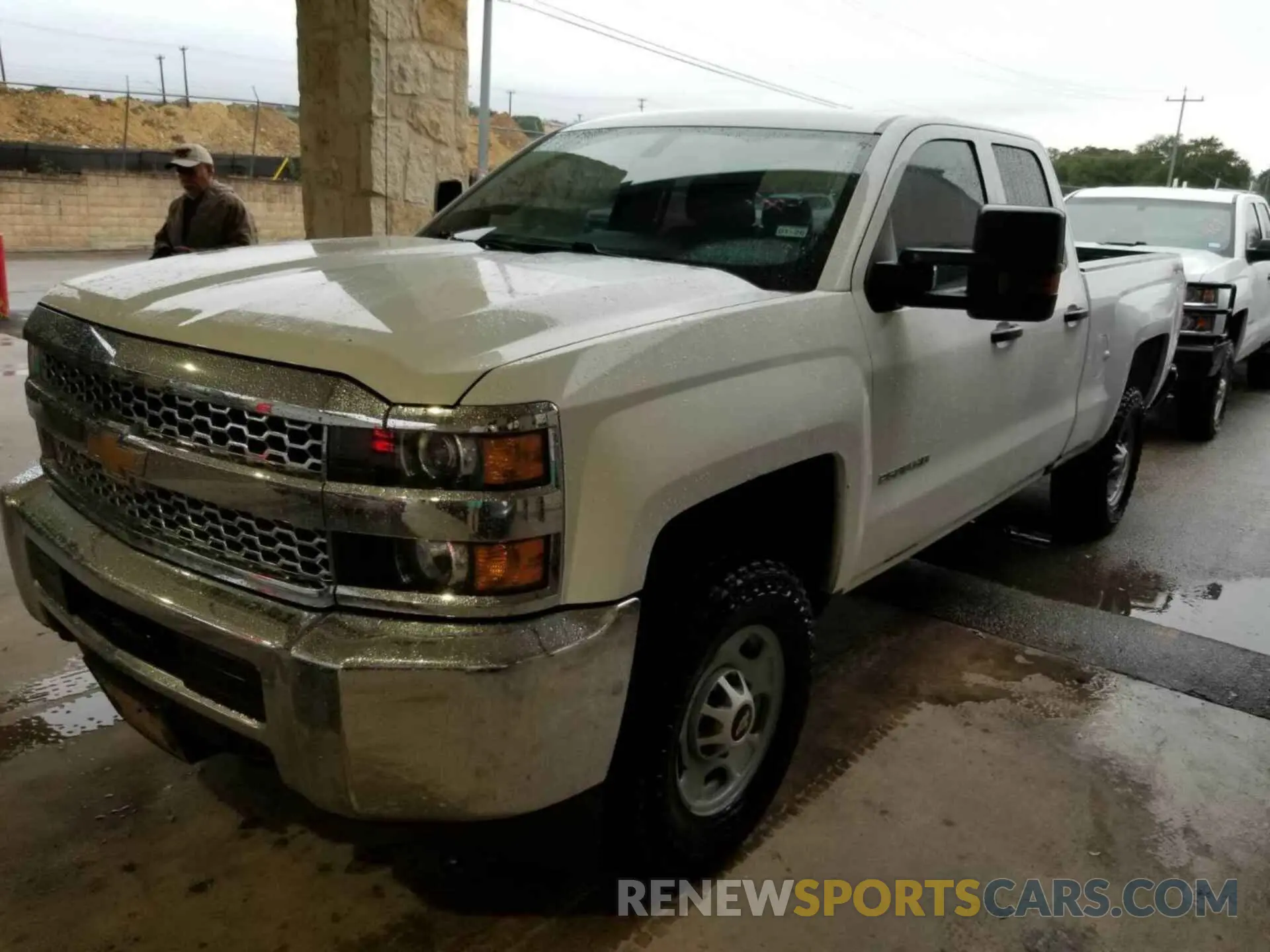 13 Photograph of a damaged car 2GC2KREG2K1116403 CHEVROLET SILVERADO 2500HD 2019