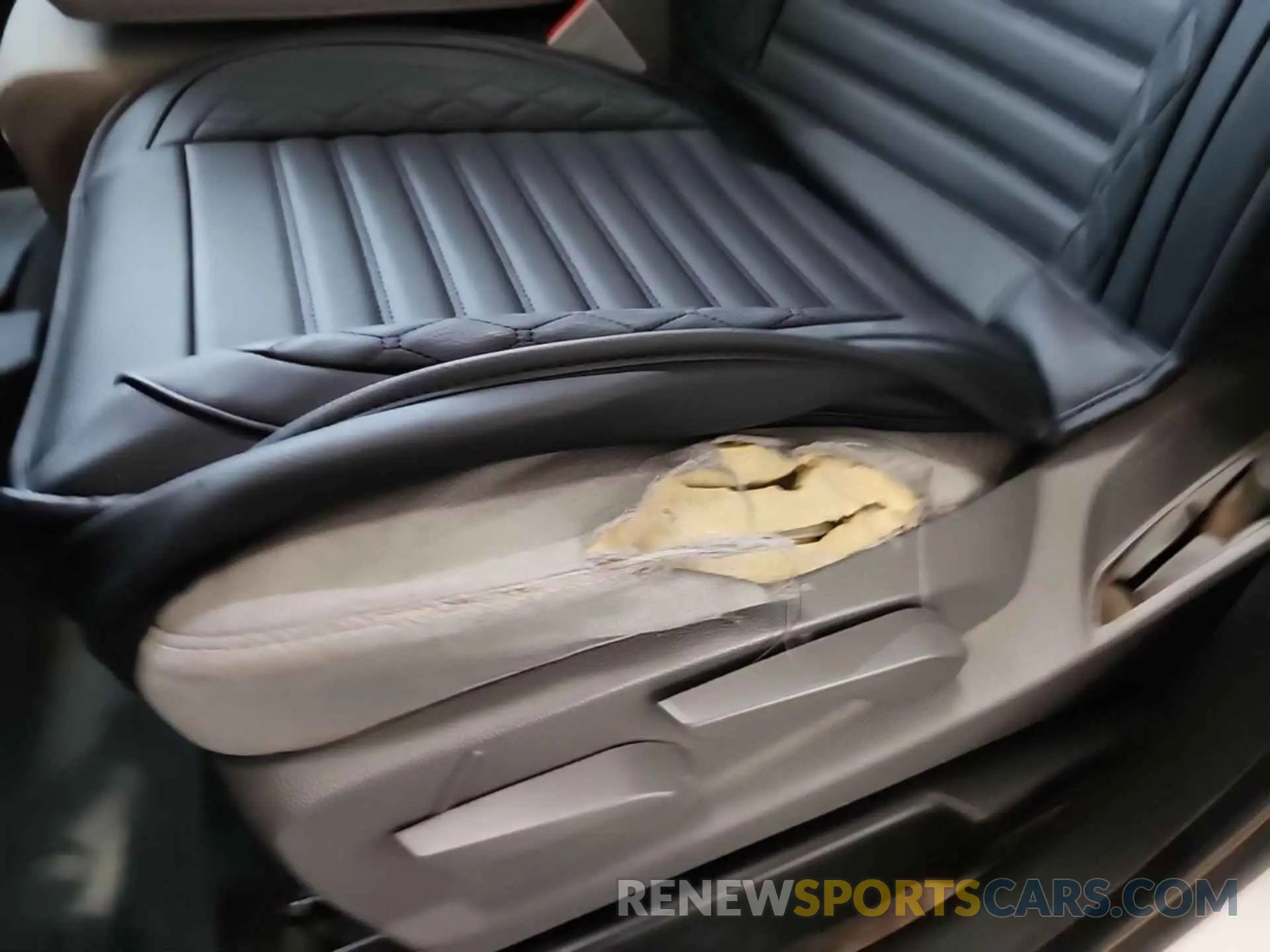 14 Photograph of a damaged car 2GC2KREG2K1116403 CHEVROLET SILVERADO 2500HD 2019