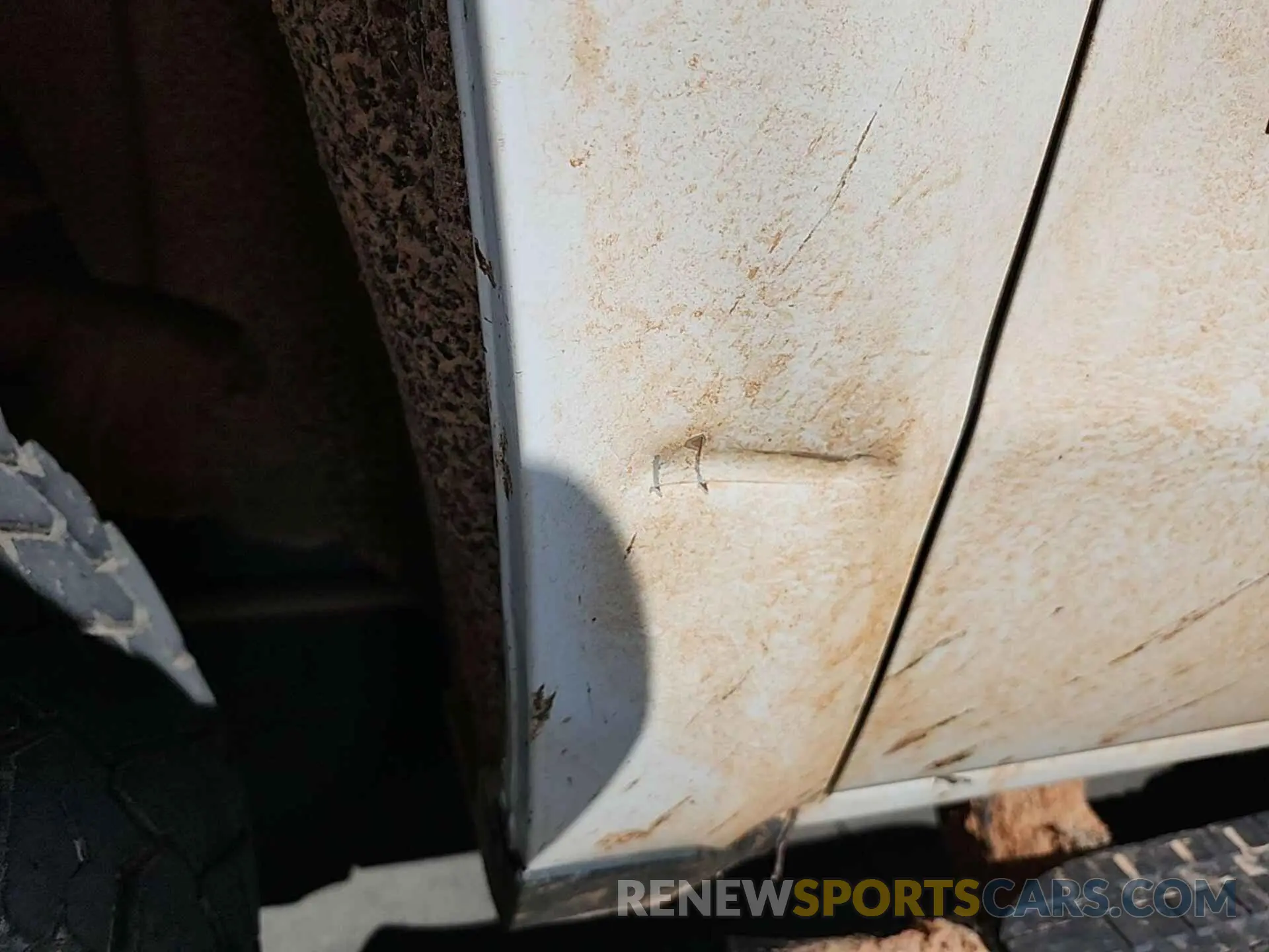 3 Photograph of a damaged car 2GC2KREG2K1199377 CHEVROLET SILVERADO 2500HD 2019