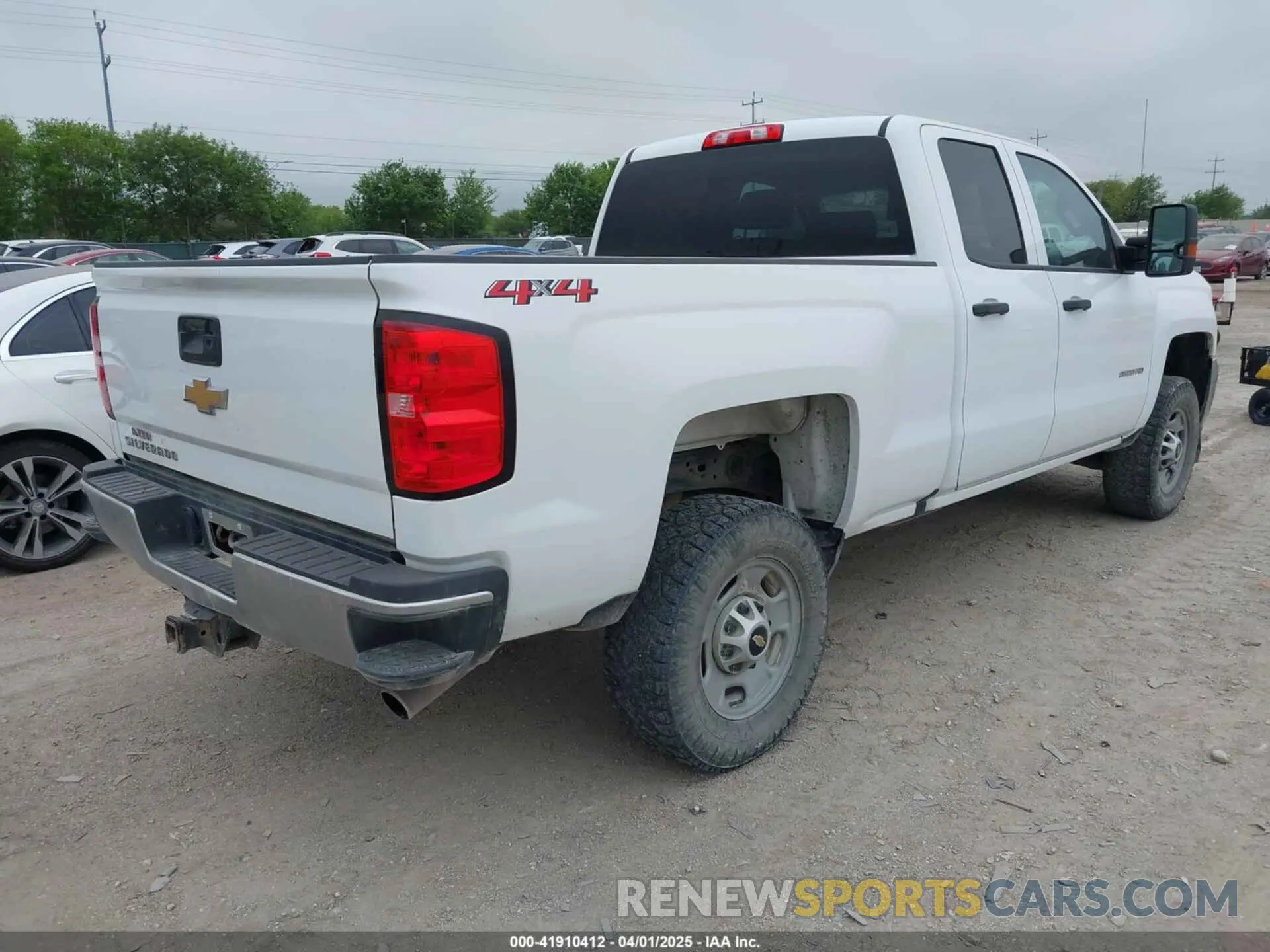 4 Фотография поврежденного автомобиля 2GC2KREG2K1206859 CHEVROLET SILVERADO 2500HD 2019
