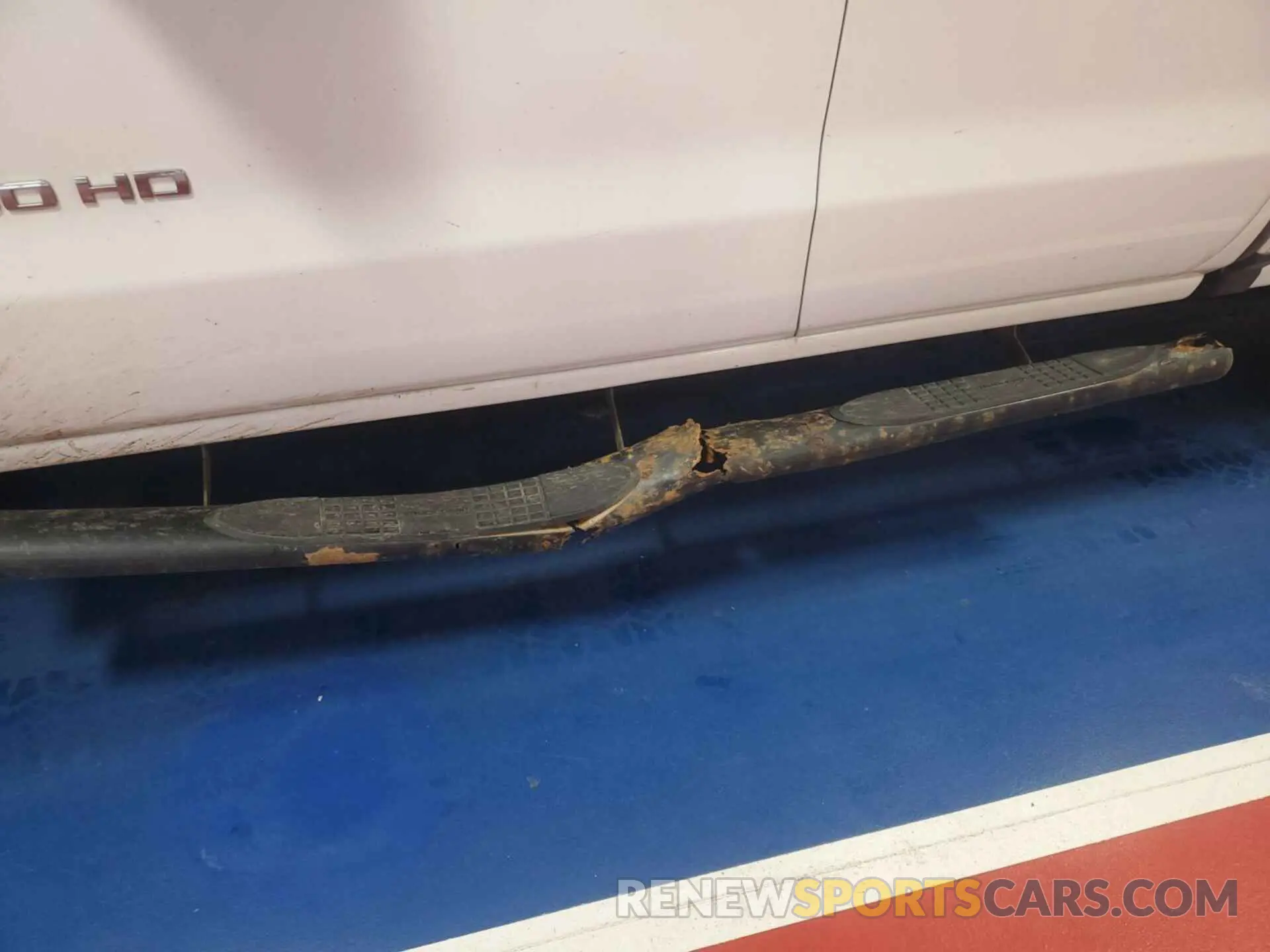 27 Photograph of a damaged car 2GC2KREG4K1109856 CHEVROLET SILVERADO 2500HD 2019