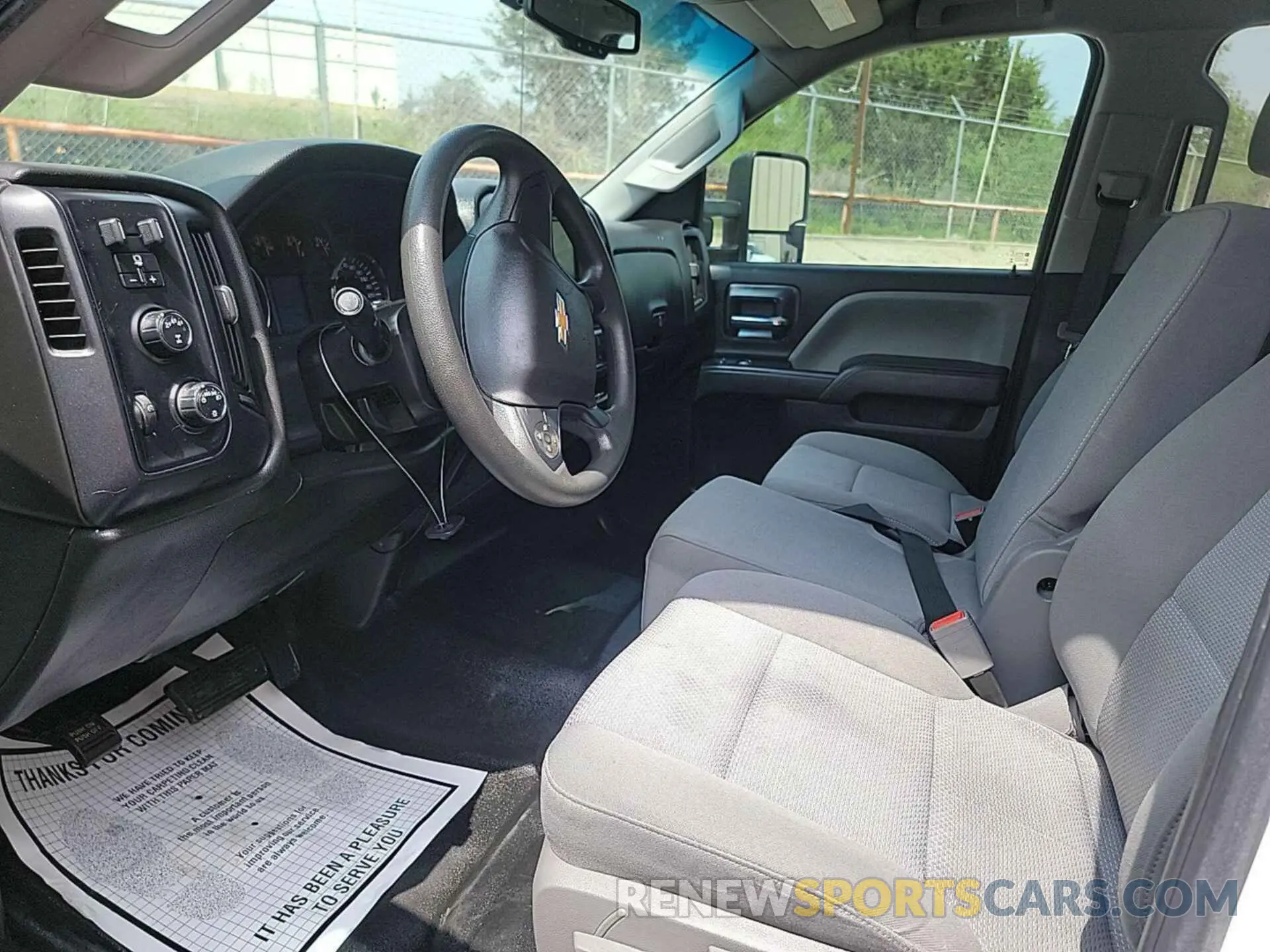 5 Фотография поврежденного автомобиля 2GC2KREG6K1230582 CHEVROLET SILVERADO 2500HD 2019