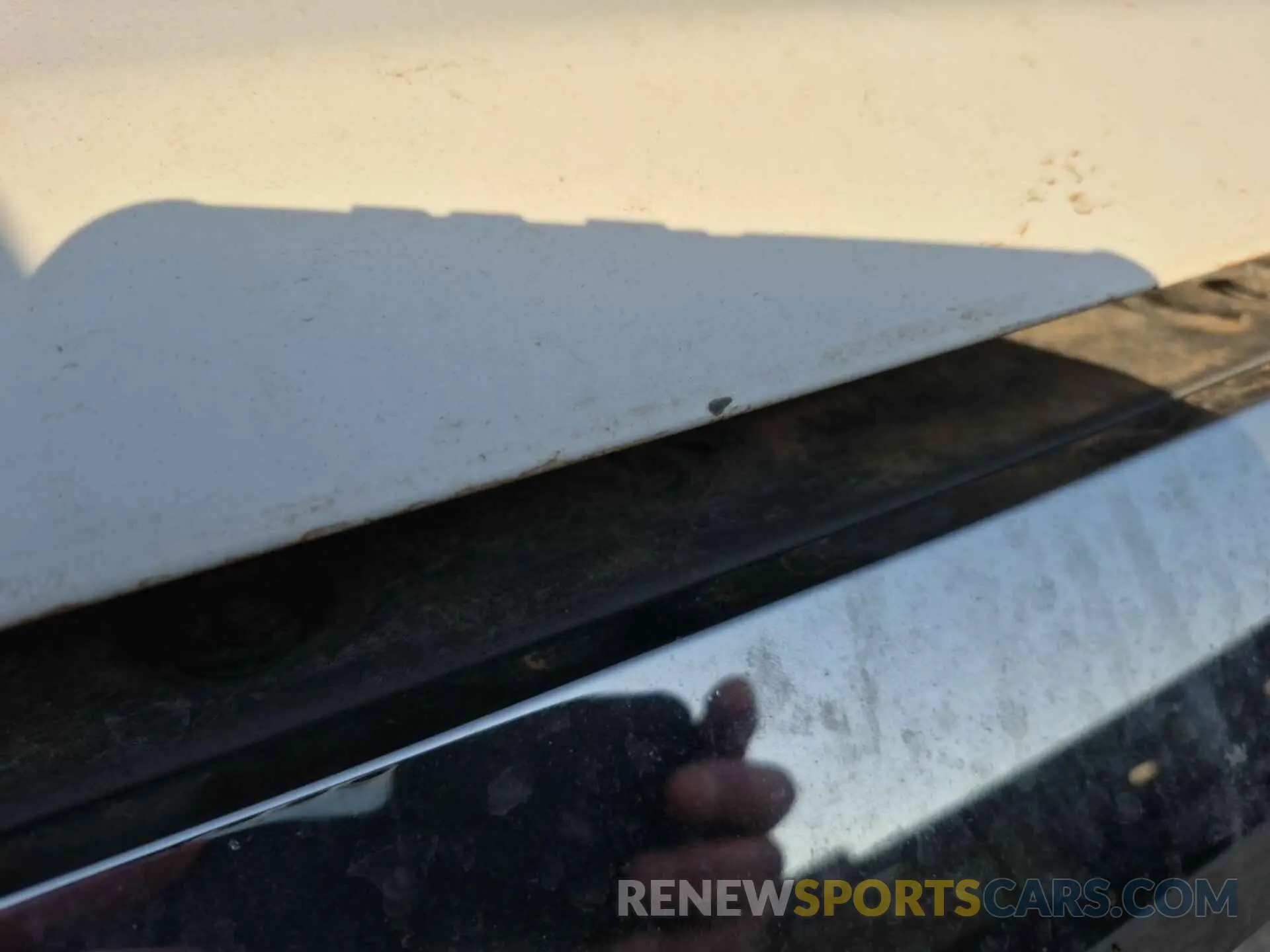 10 Photograph of a damaged car 2GC2KREGXK1115628 CHEVROLET SILVERADO 2500HD 2019