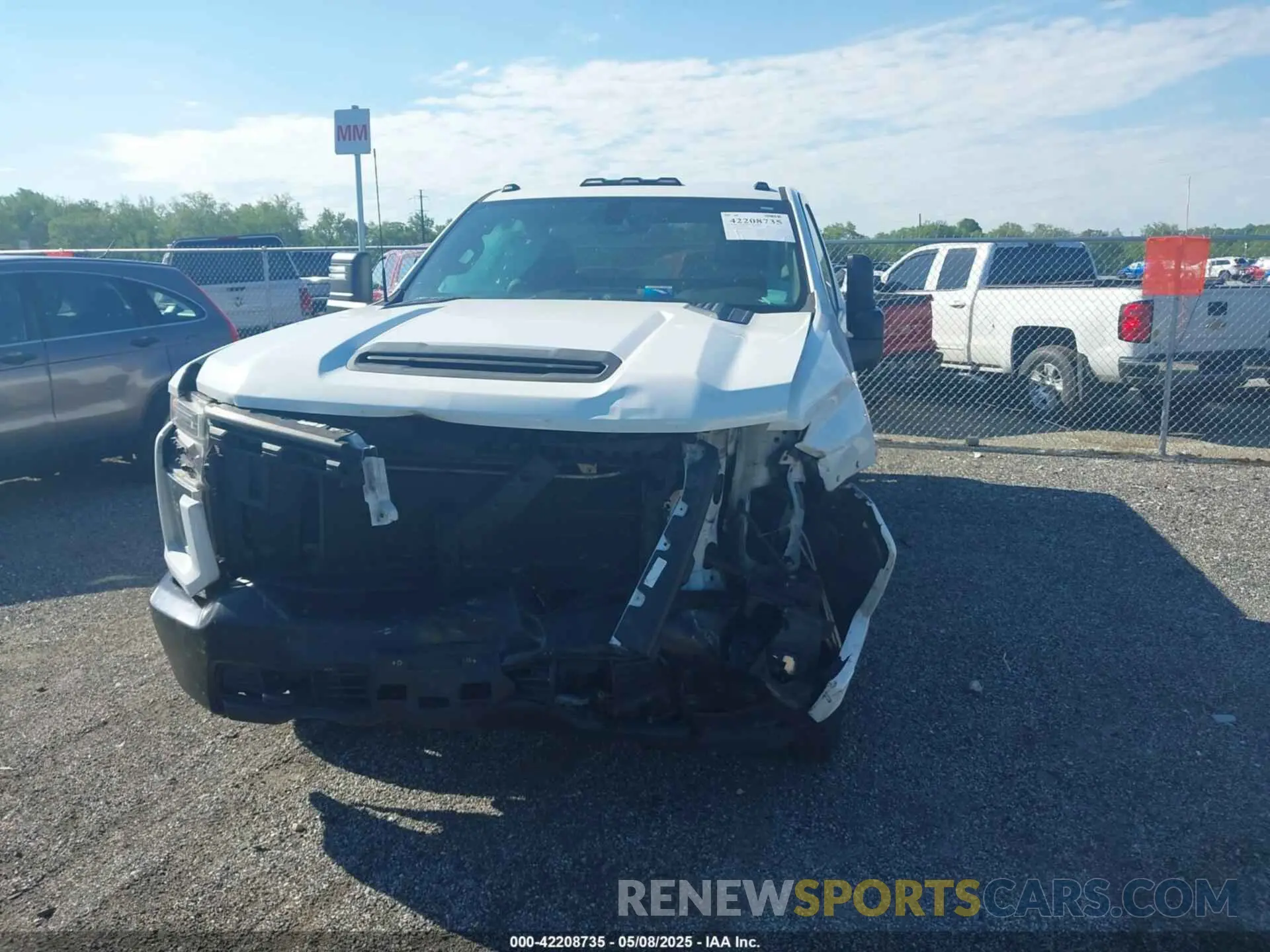 12 Photograph of a damaged car 1GC0WLE72LF174479 CHEVROLET SILVERADO 2500HD 2020