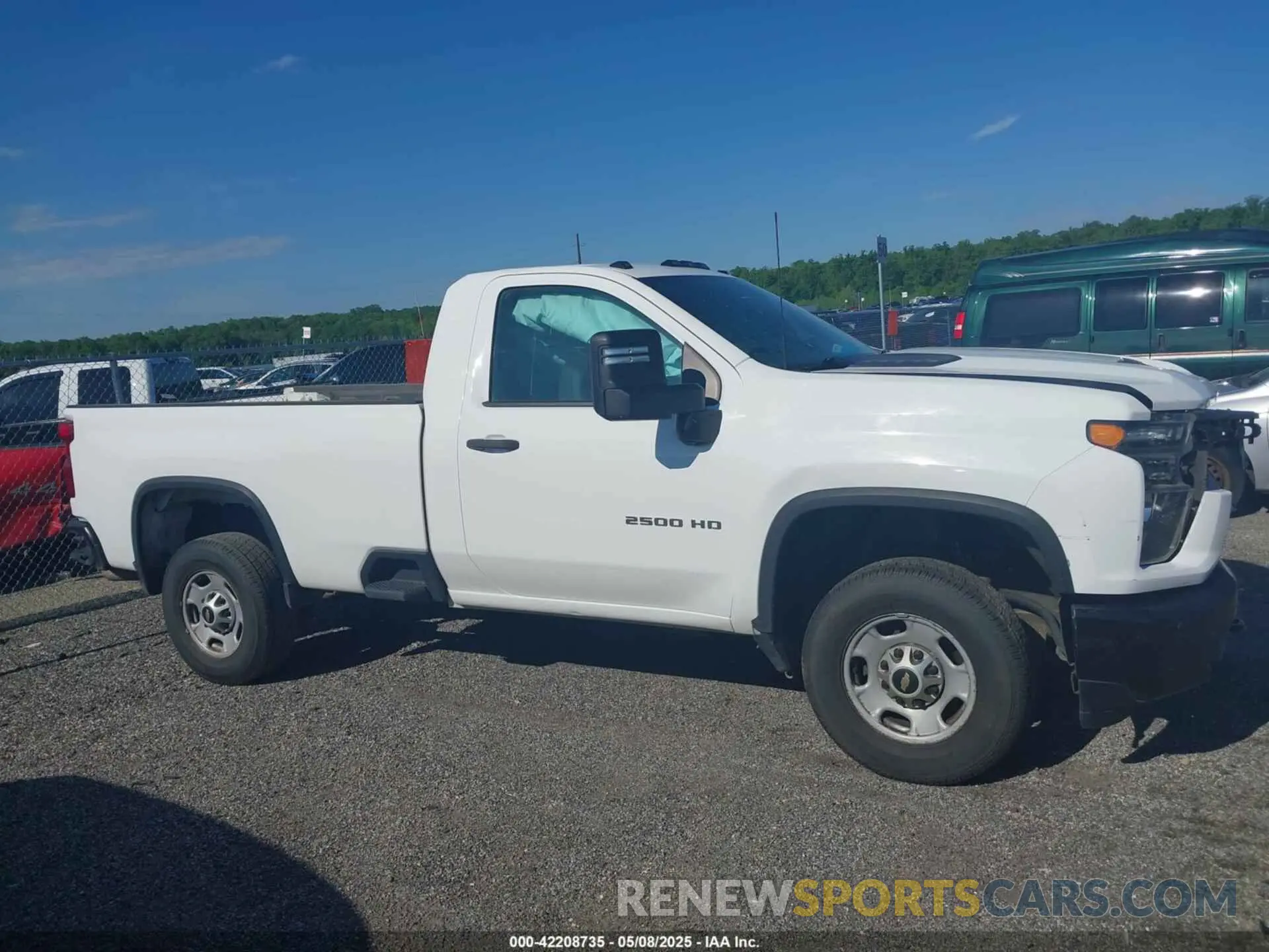 13 Photograph of a damaged car 1GC0WLE72LF174479 CHEVROLET SILVERADO 2500HD 2020