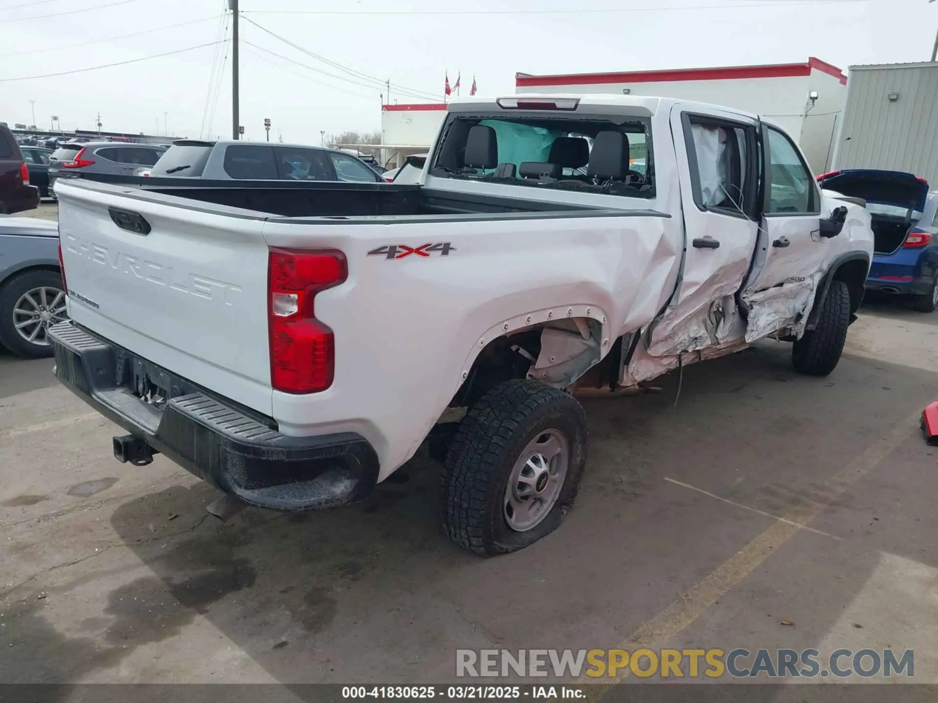 4 Фотография поврежденного автомобиля 1GC1YLE71LF331515 CHEVROLET SILVERADO 2500HD 2020
