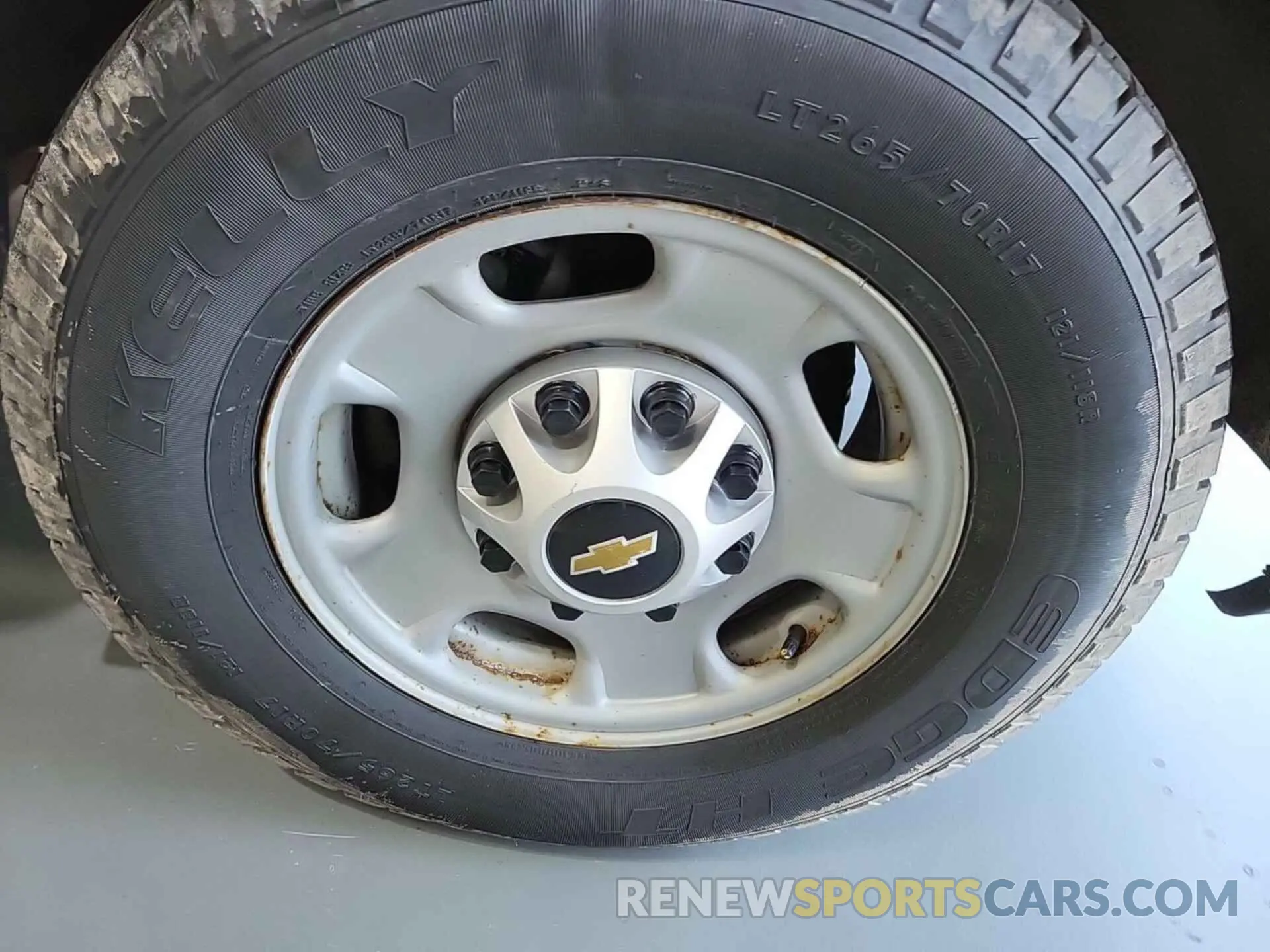 10 Photograph of a damaged car 1GC2YLE73LF266932 CHEVROLET SILVERADO 2500HD 2020