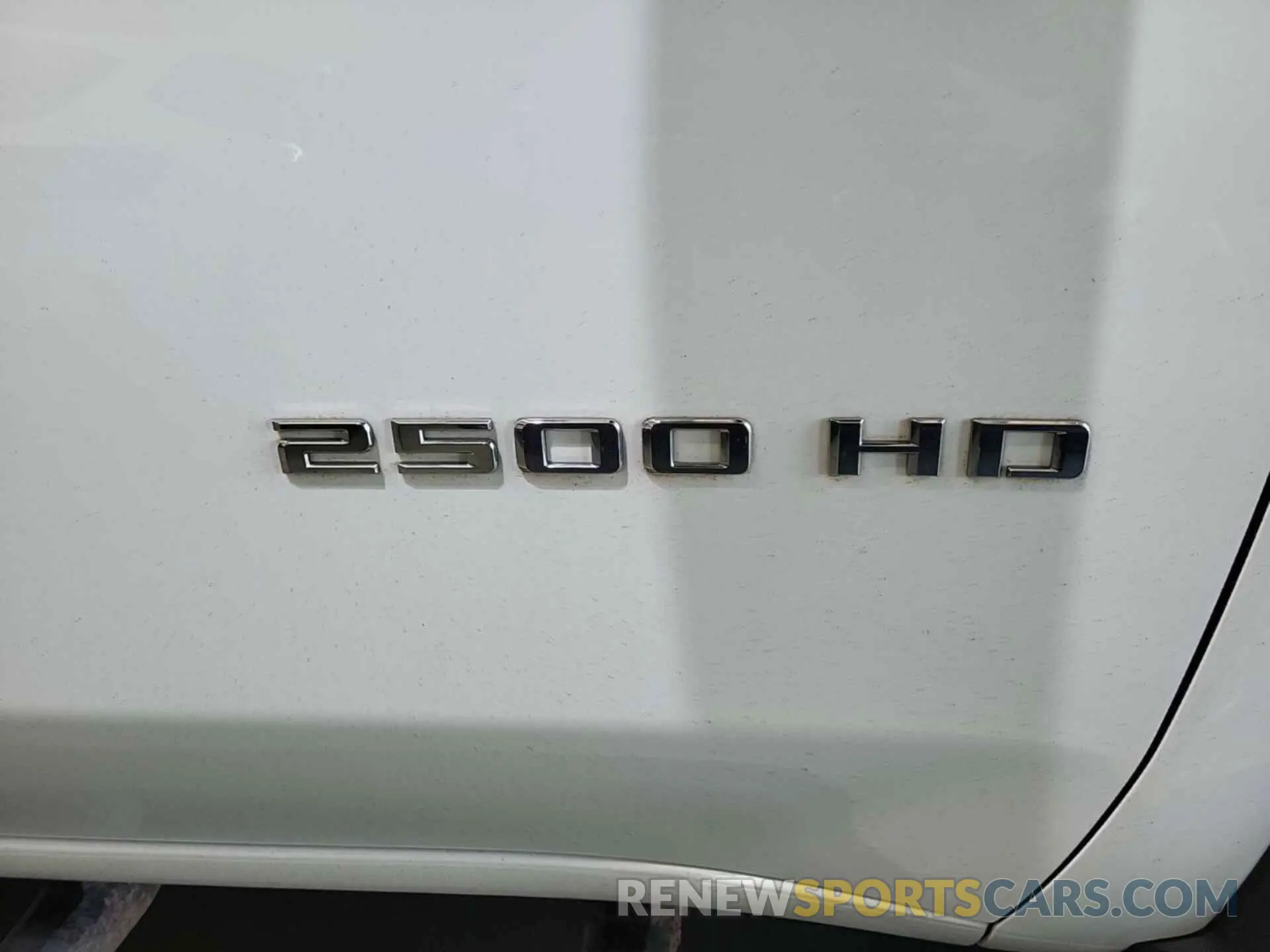 20 Photograph of a damaged car 1GC2YLE73LF266932 CHEVROLET SILVERADO 2500HD 2020