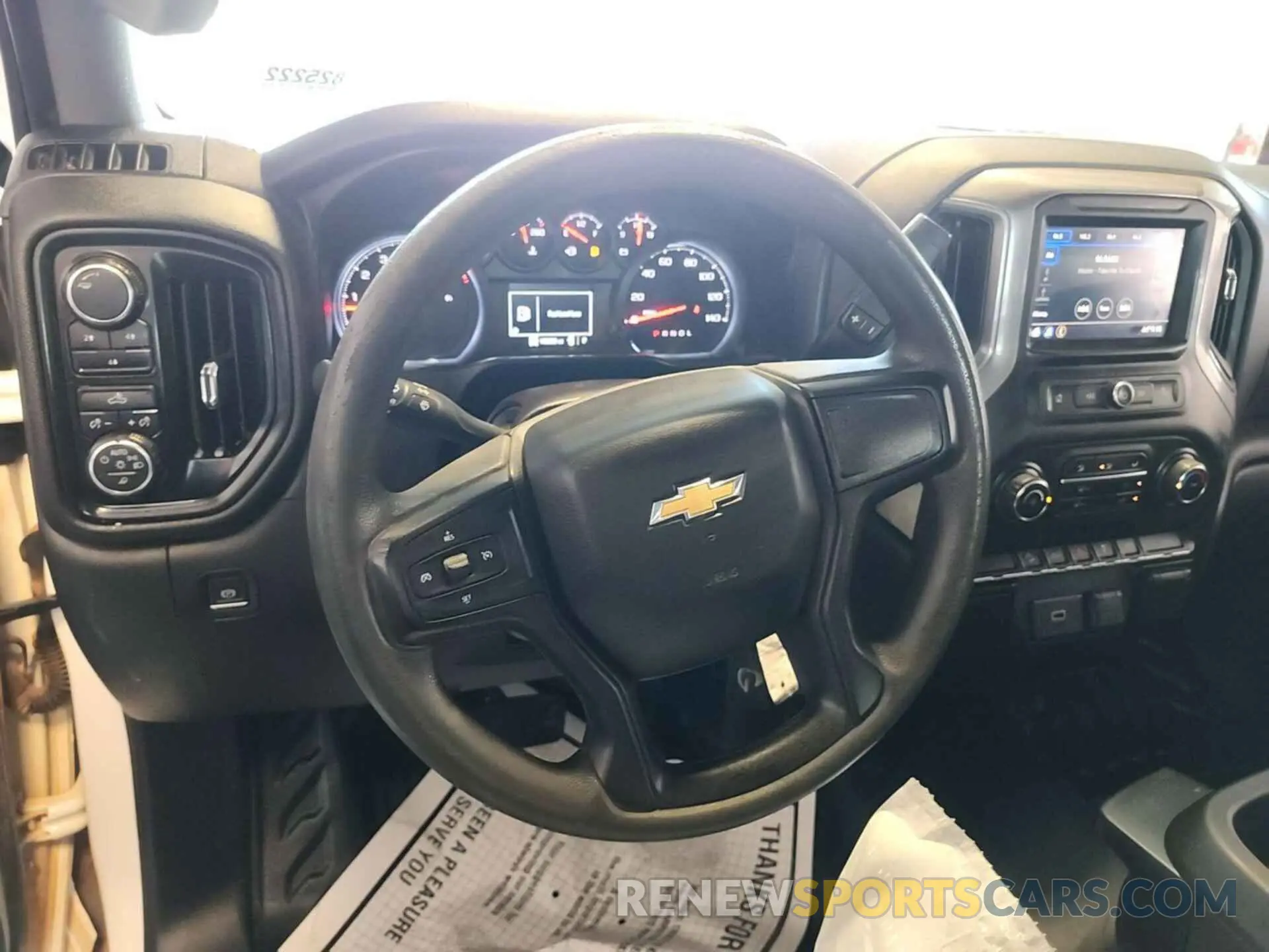 3 Photograph of a damaged car 1GC2YLE7XLF250856 CHEVROLET SILVERADO 2500HD 2020