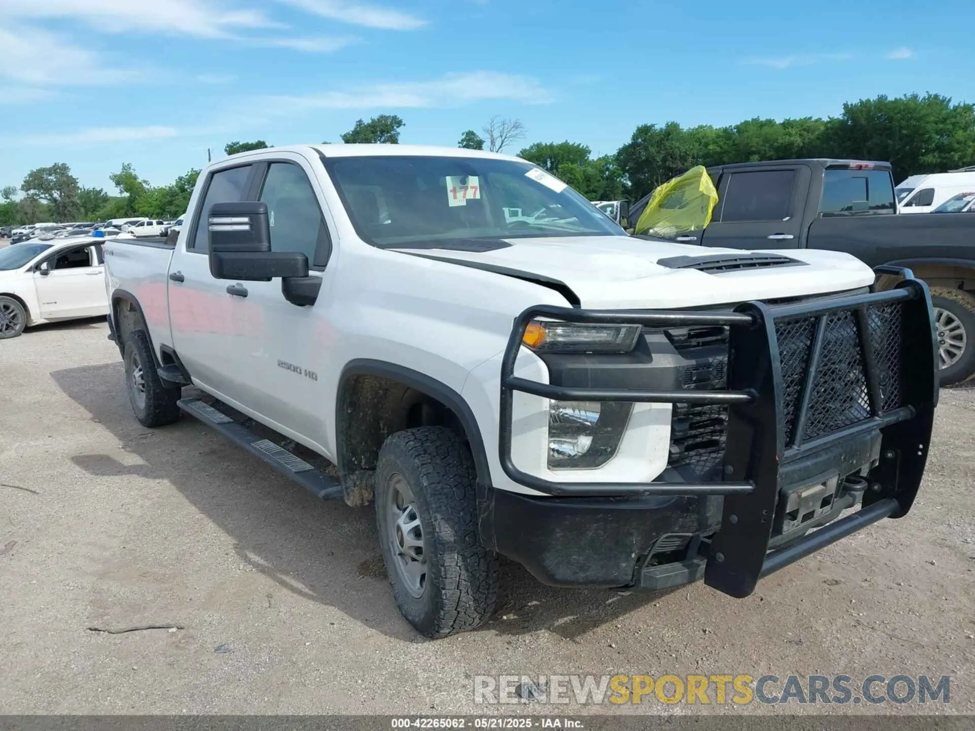 1 Фотография поврежденного автомобиля 1GC4YLE73LF313322 CHEVROLET SILVERADO 2500HD 2020
