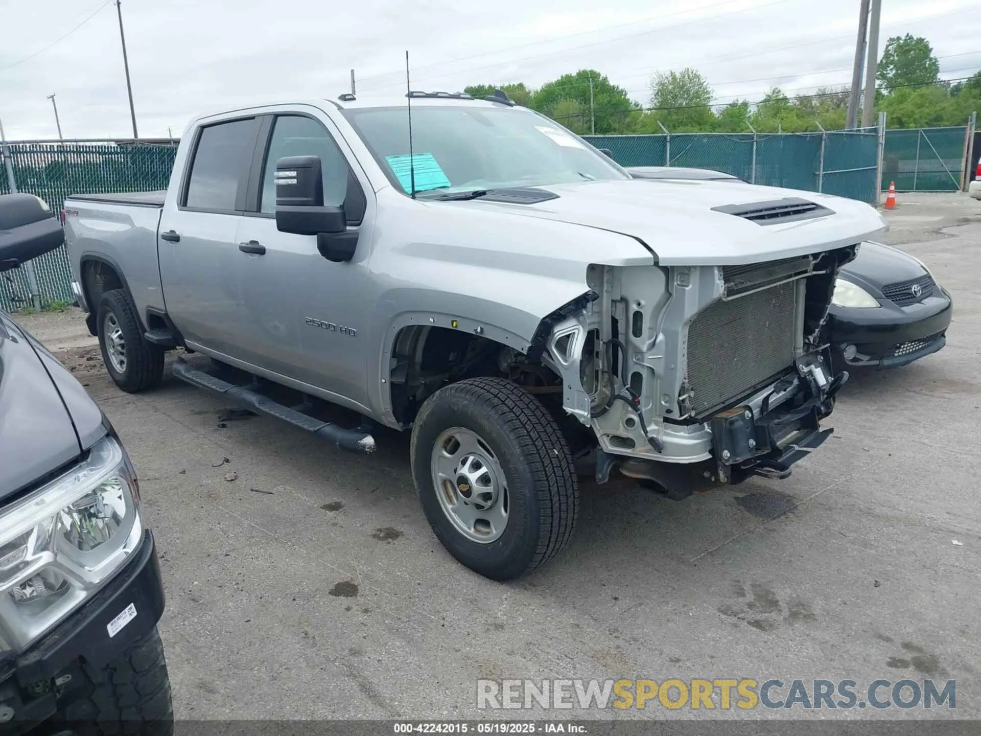 1 Photograph of a damaged car 1GC4YLE78LF177284 CHEVROLET SILVERADO 2500HD 2020