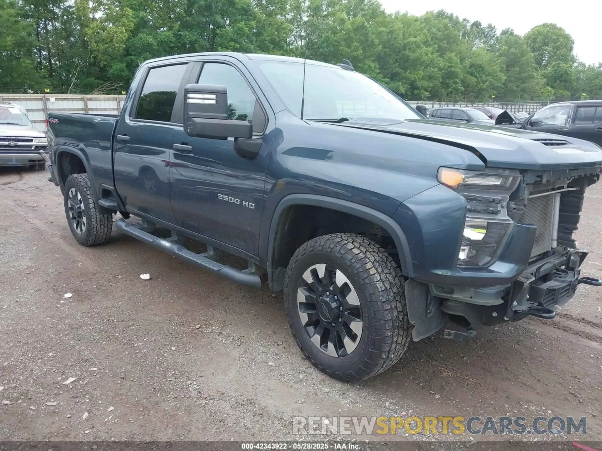 1 Photograph of a damaged car 1GC4YME74LF212375 CHEVROLET SILVERADO 2500HD 2020