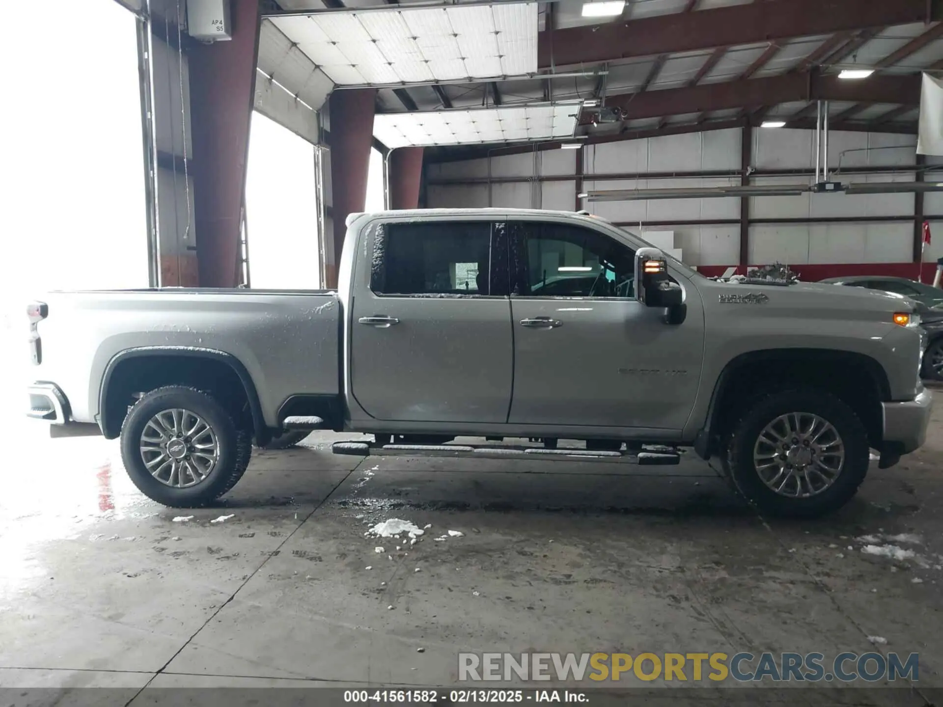 14 Фотография поврежденного автомобиля 1GC4YREYXLF190002 CHEVROLET SILVERADO 2500HD 2020