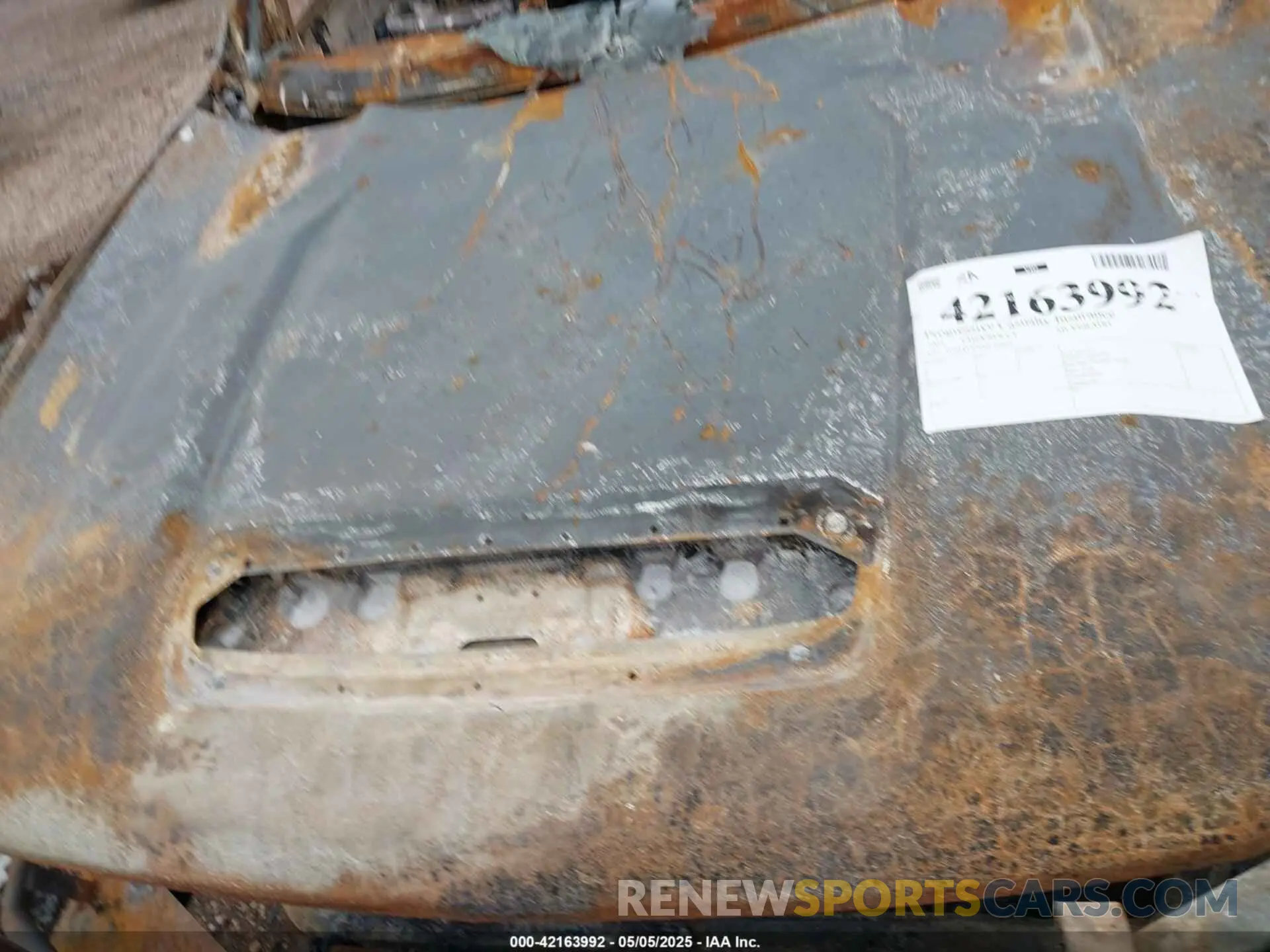 10 Photograph of a damaged car 1GB1YLE76MF219458 CHEVROLET SILVERADO 2500HD 2021