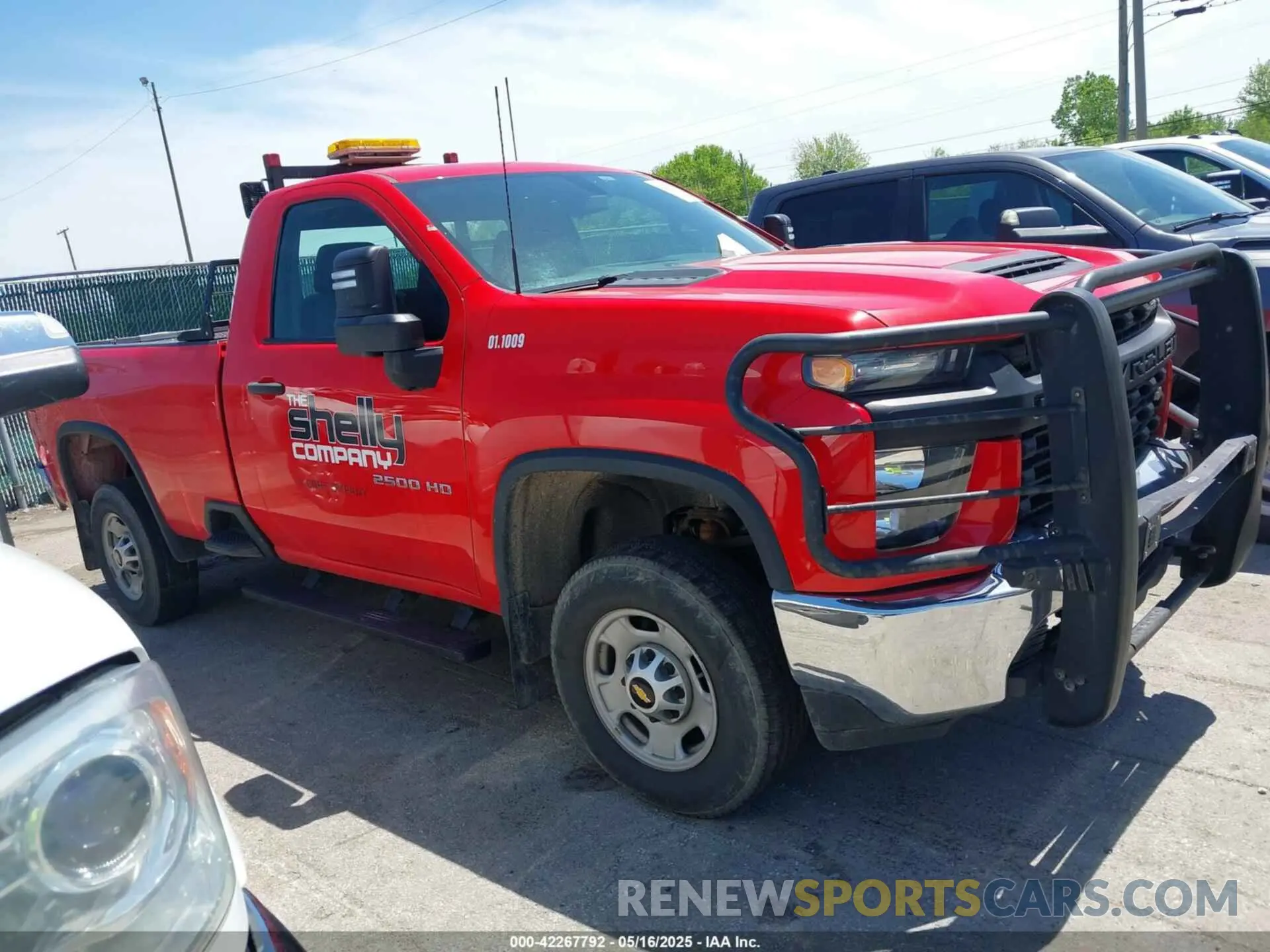13 Photograph of a damaged car 1GC0WLE71MF129129 CHEVROLET SILVERADO 2500HD 2021