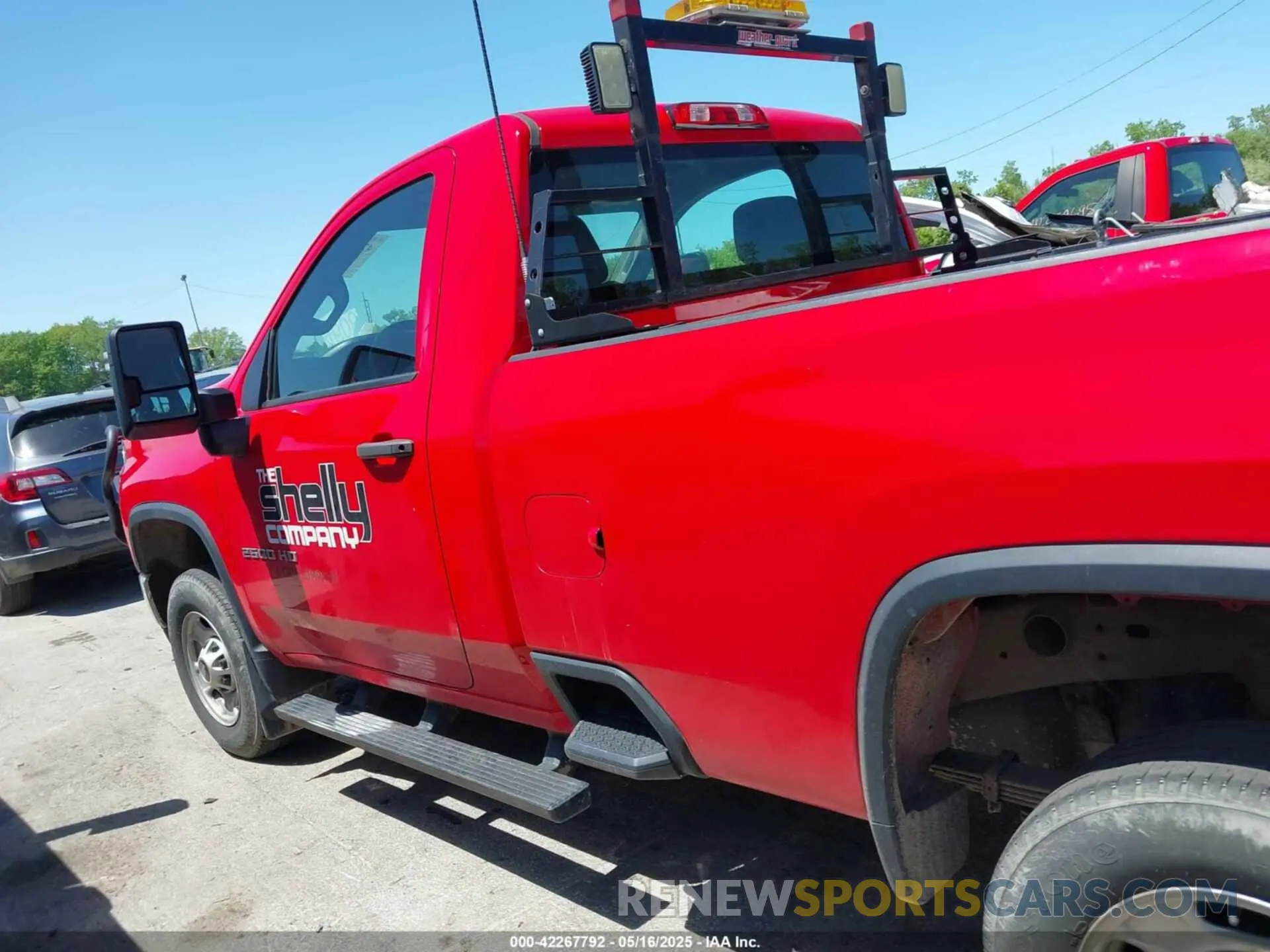 14 Photograph of a damaged car 1GC0WLE71MF129129 CHEVROLET SILVERADO 2500HD 2021