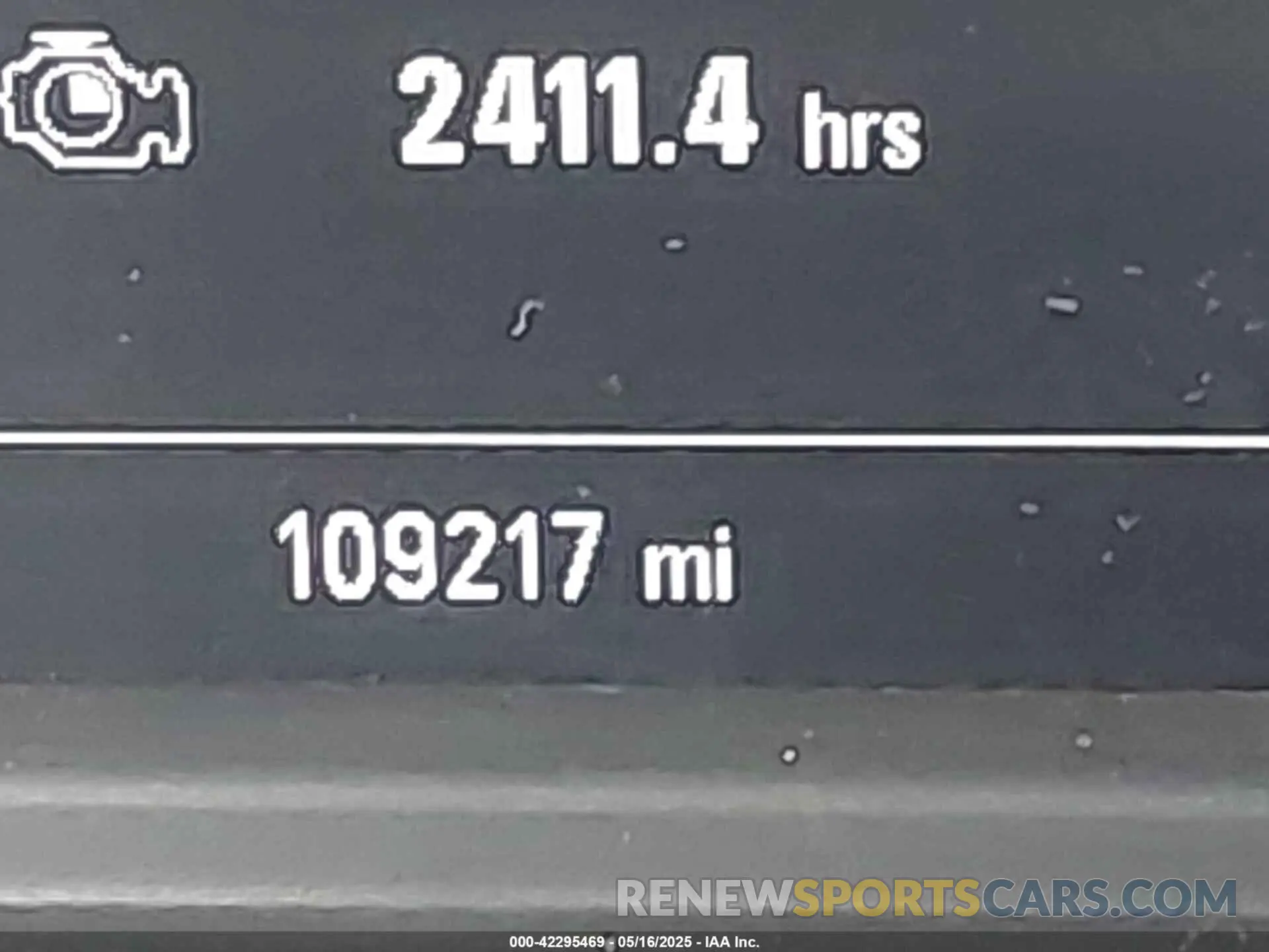 14 Photograph of a damaged car 1GC1WLE77MF292534 CHEVROLET SILVERADO 2500HD 2021