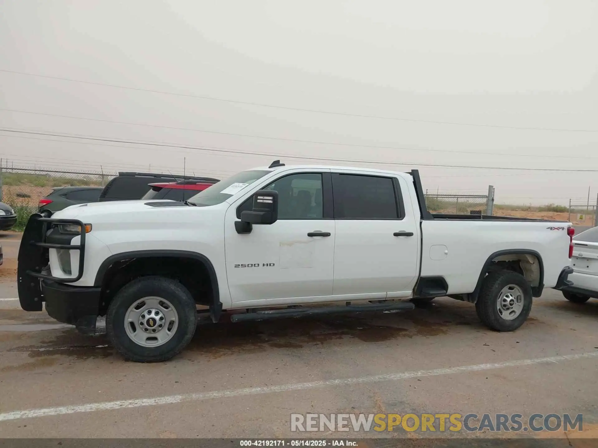 14 Photograph of a damaged car 1GC1YLE70MF136474 CHEVROLET SILVERADO 2500HD 2021