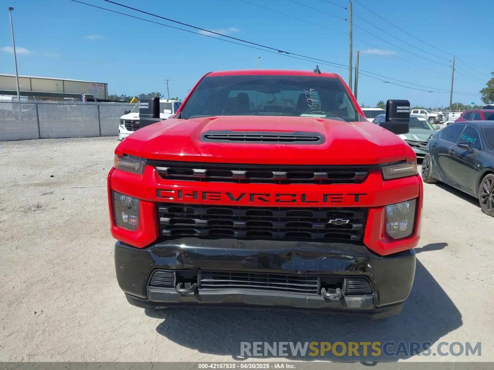 11 Photograph of a damaged car 1GC1YMEY1MF249025 CHEVROLET SILVERADO 2500HD 2021